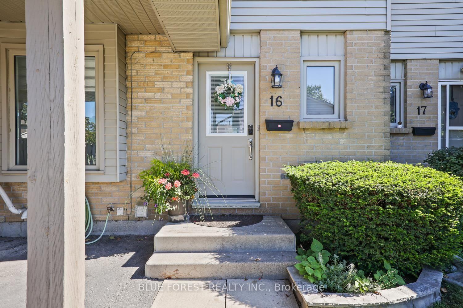 Photo 3 of Unit 16, 25 Erica Crescent, London, South X — HOMEH