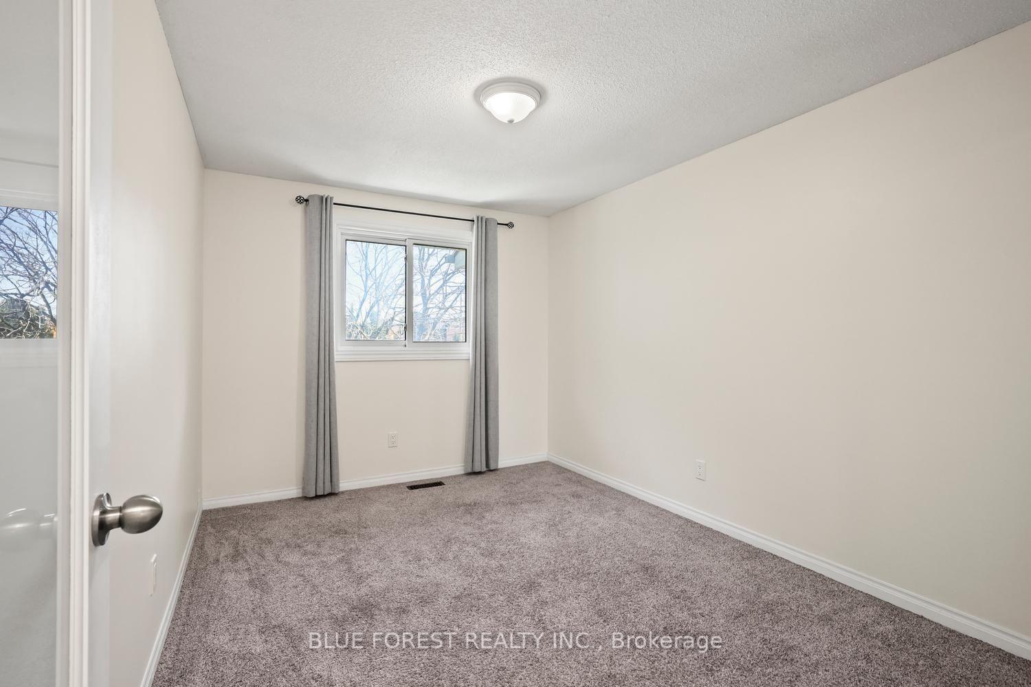 Photo 28 of Unit 16, 25 Erica Crescent, London, South X — HOMEH