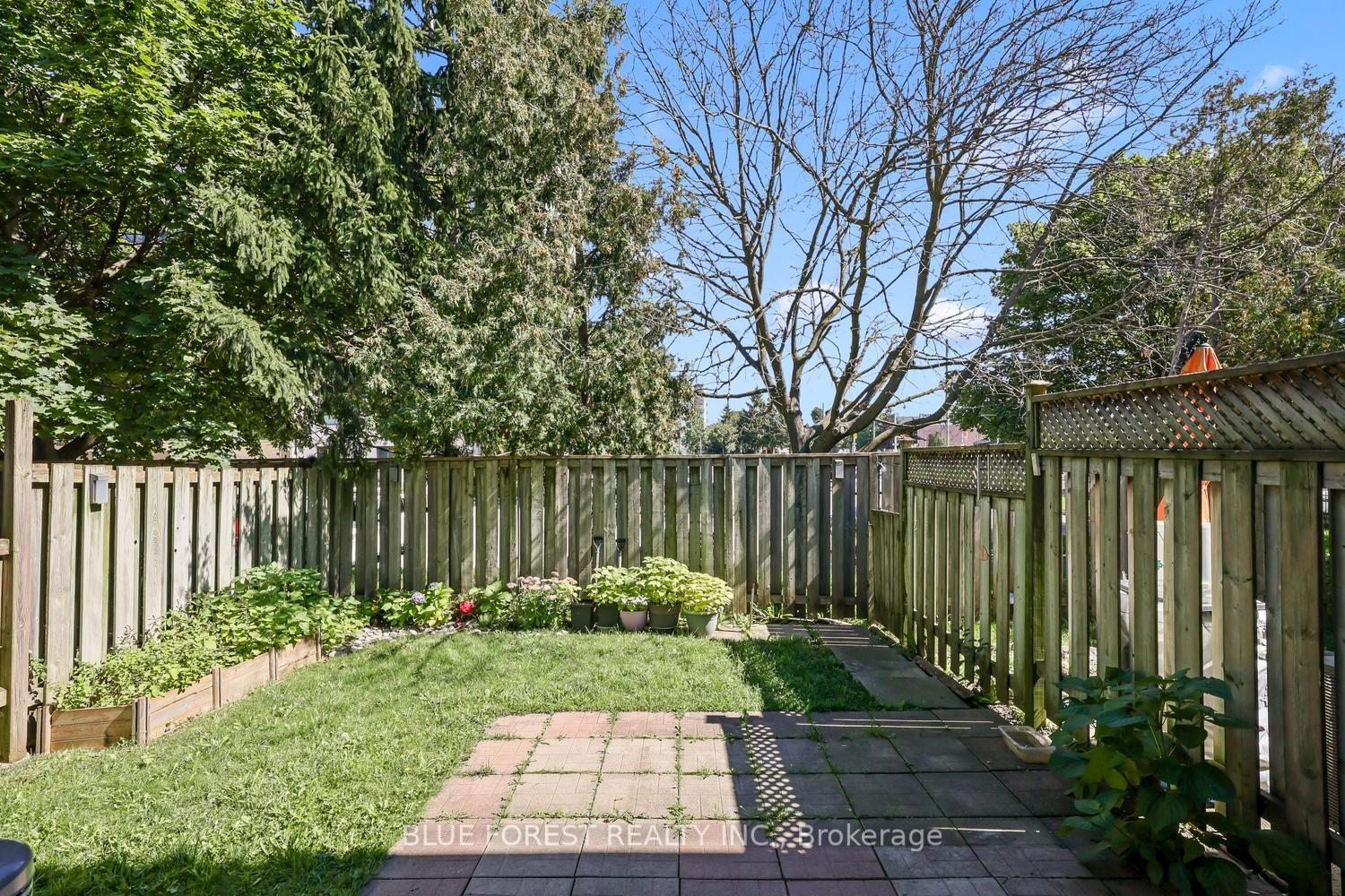 Photo 46 of Unit 16, 25 Erica Crescent, London, South X — HOMEH
