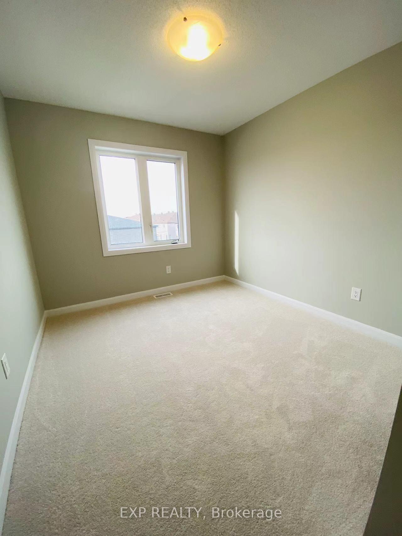 Photo 18 of 1075 Speedvale Court, Ottawa, Kanata - Kanata Lakes/Heritage Hills — HOMEH