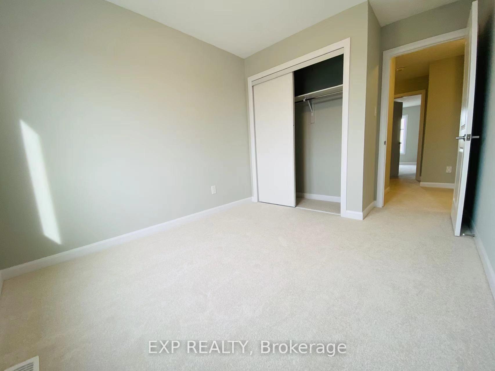 Photo 20 of 1075 Speedvale Court, Ottawa, Kanata - Kanata Lakes/Heritage Hills — HOMEH