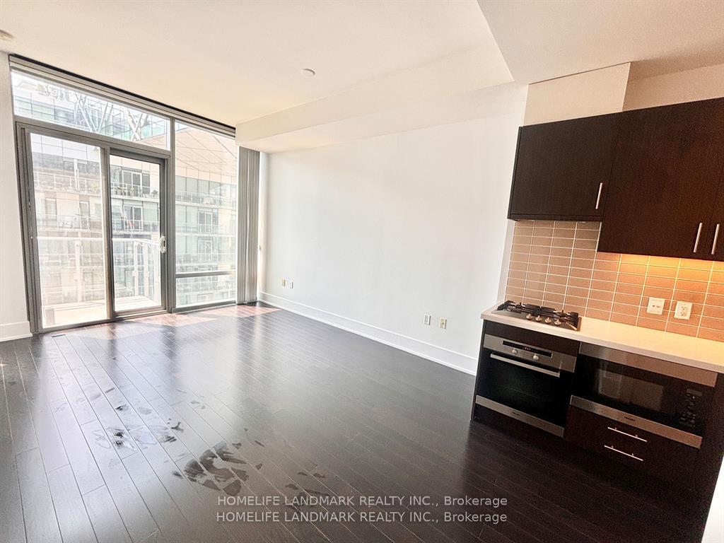 Photo 8 of Unit 1029, 39 Queens Quay E, Toronto, Waterfront Communities — HOMEH