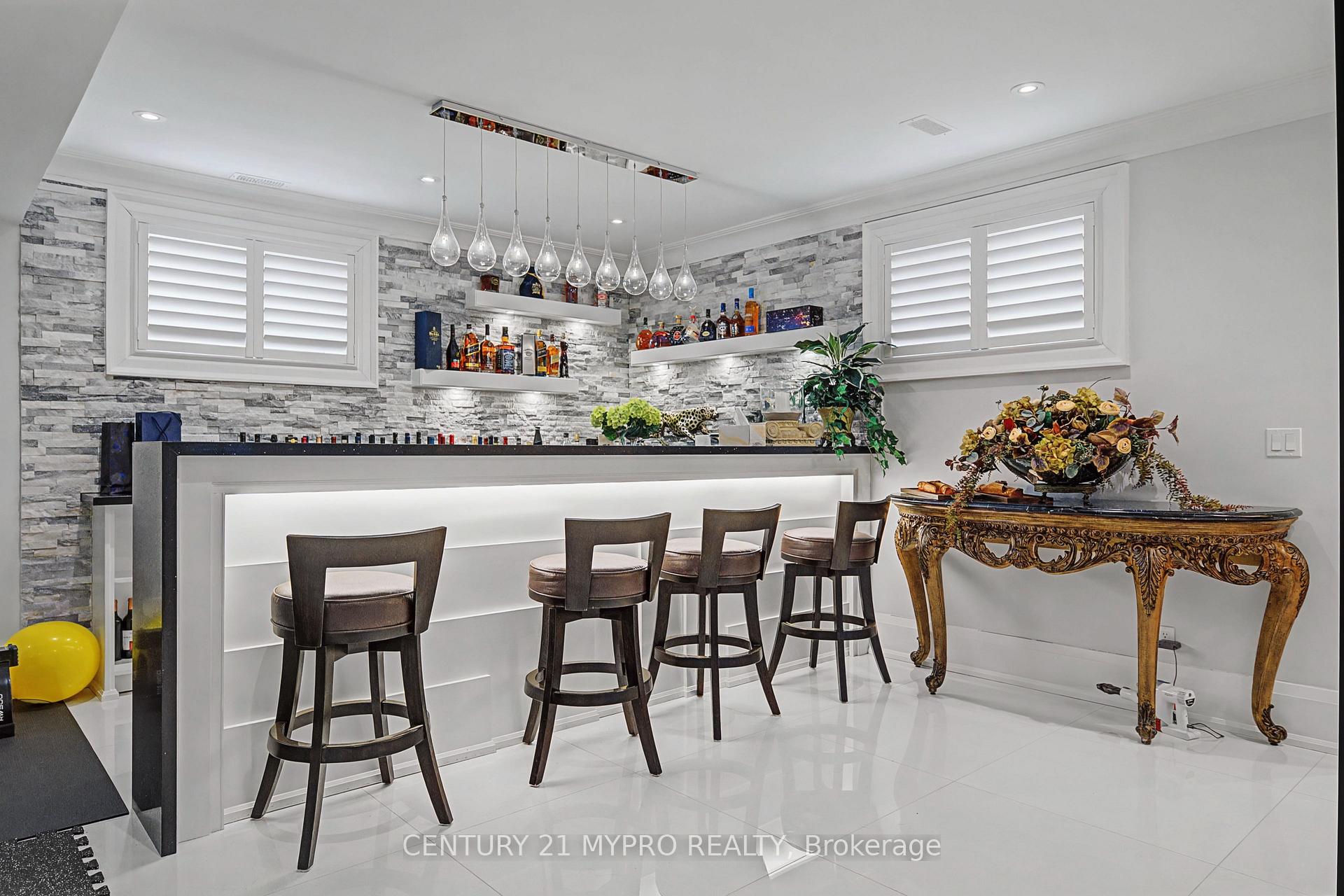 Photo 26 of 20 Uplands Avenue, Vaughan, Uplands — HOMEH