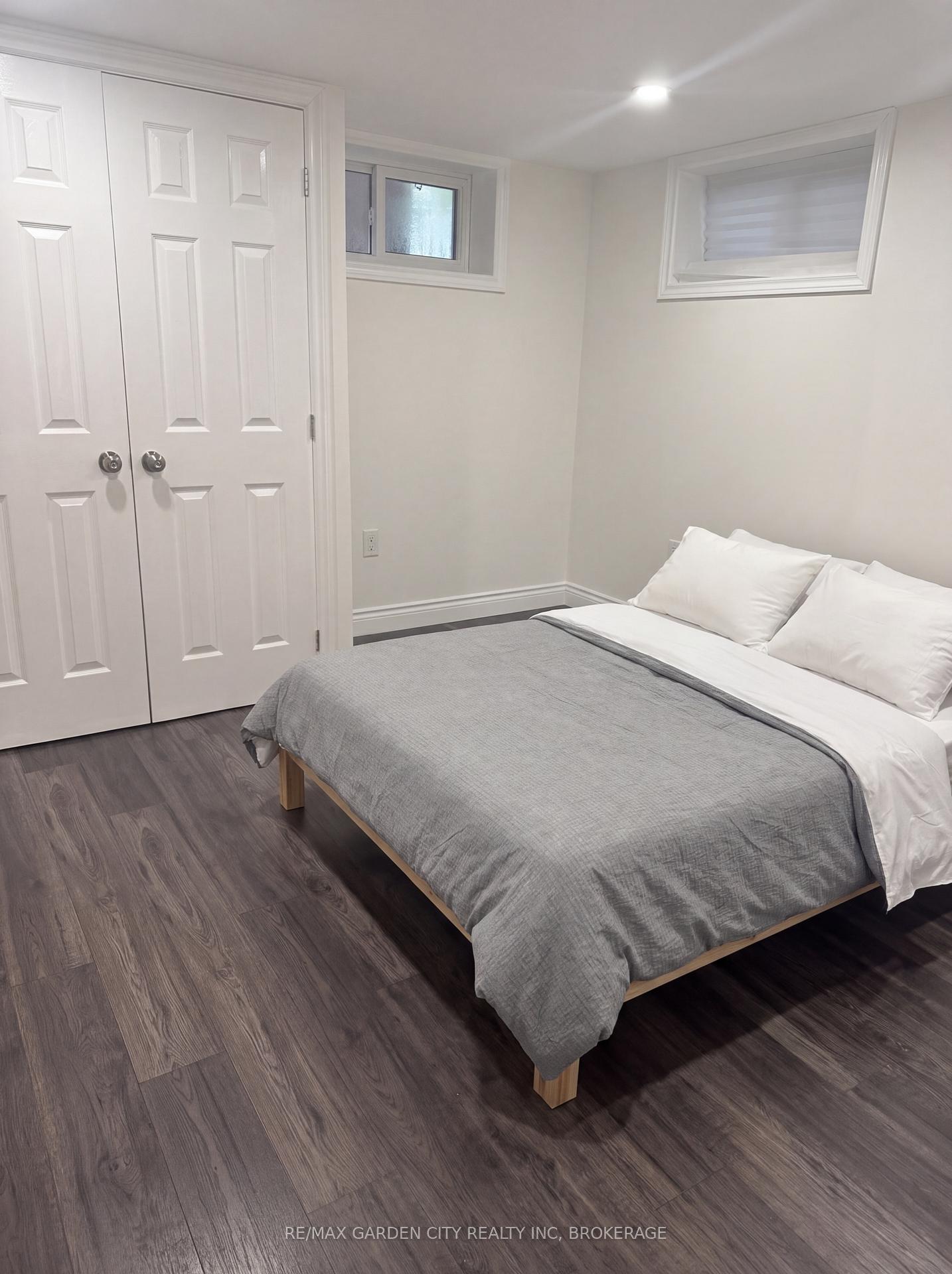 Photo 10 of 11 Macbeth Boulevard, St. Catharines, Glendale/Glenridge — HOMEH