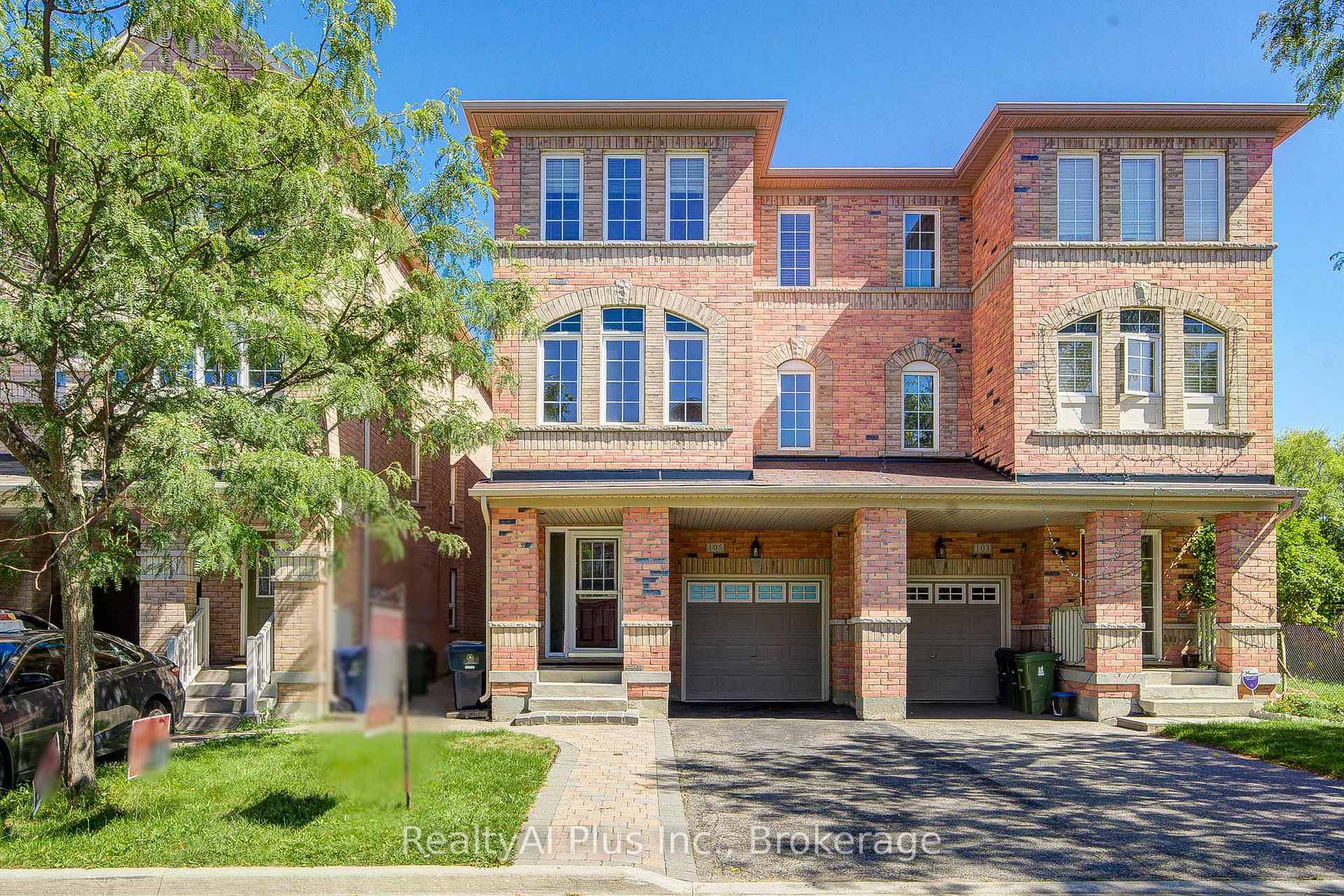Front of 105 Pilkington Drive