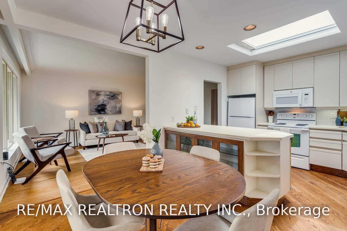 Photo 10 of Unit (Main Floor), 100 Meldazy Drive, Scarborough, Bendale — HOMEH