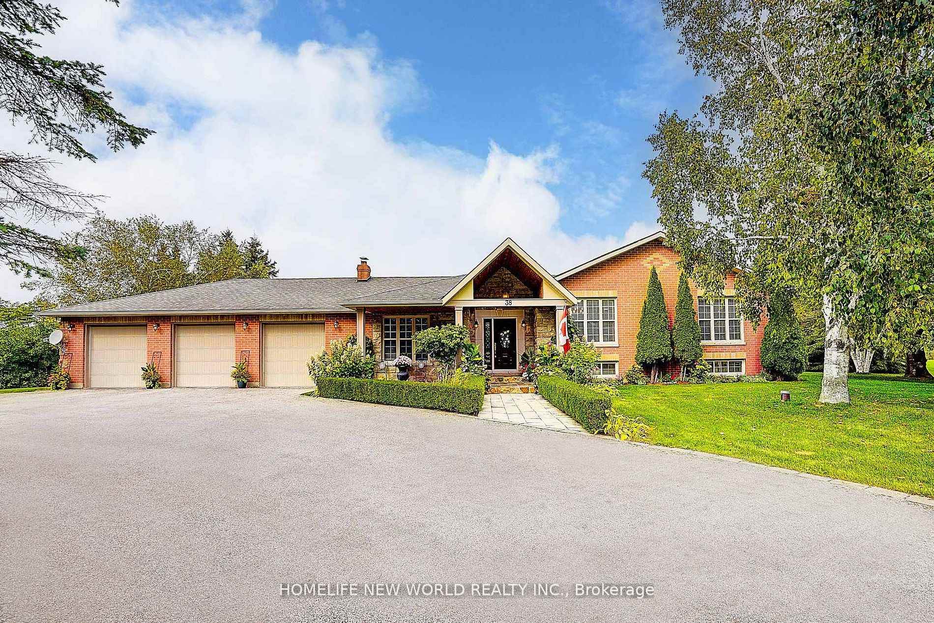 Photo of 38 Audubon Way