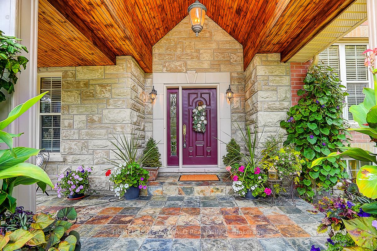 Photo 9 of 38 Audubon Way, Georgina, Baldwin — HOMEH
