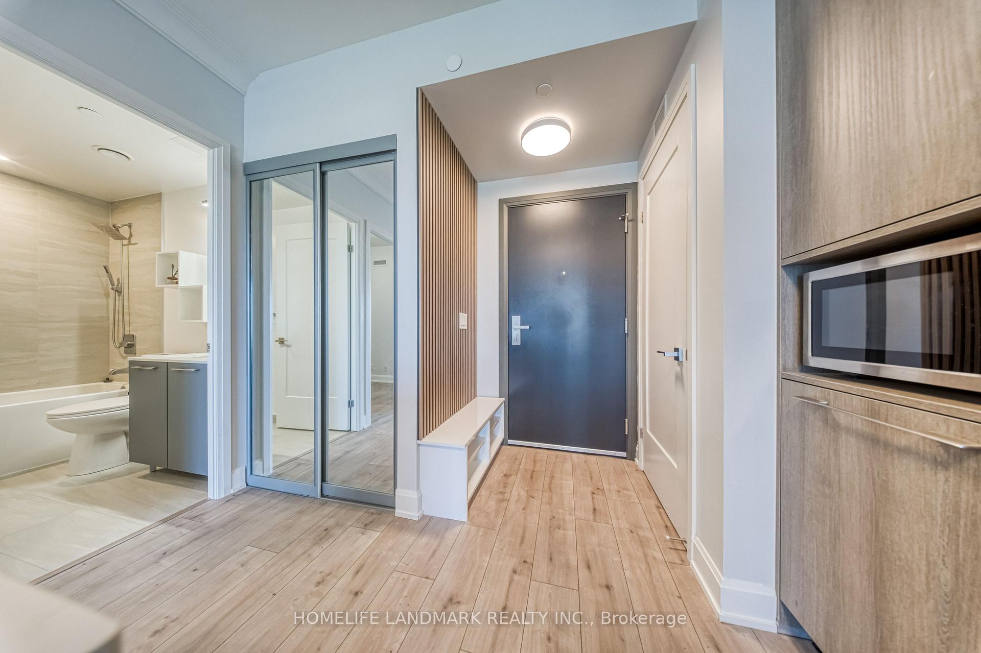 Photo 3 of Unit 308, 8 Water Walk Drive, Markham, Unionville — HOMEH