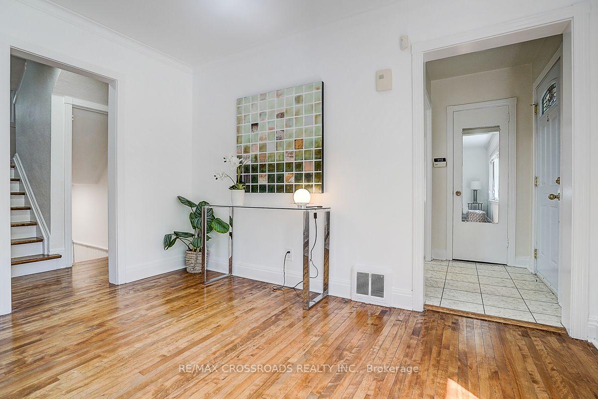 Photo 9 of 128 Leacrest Road, Toronto, Leaside — HOMEH