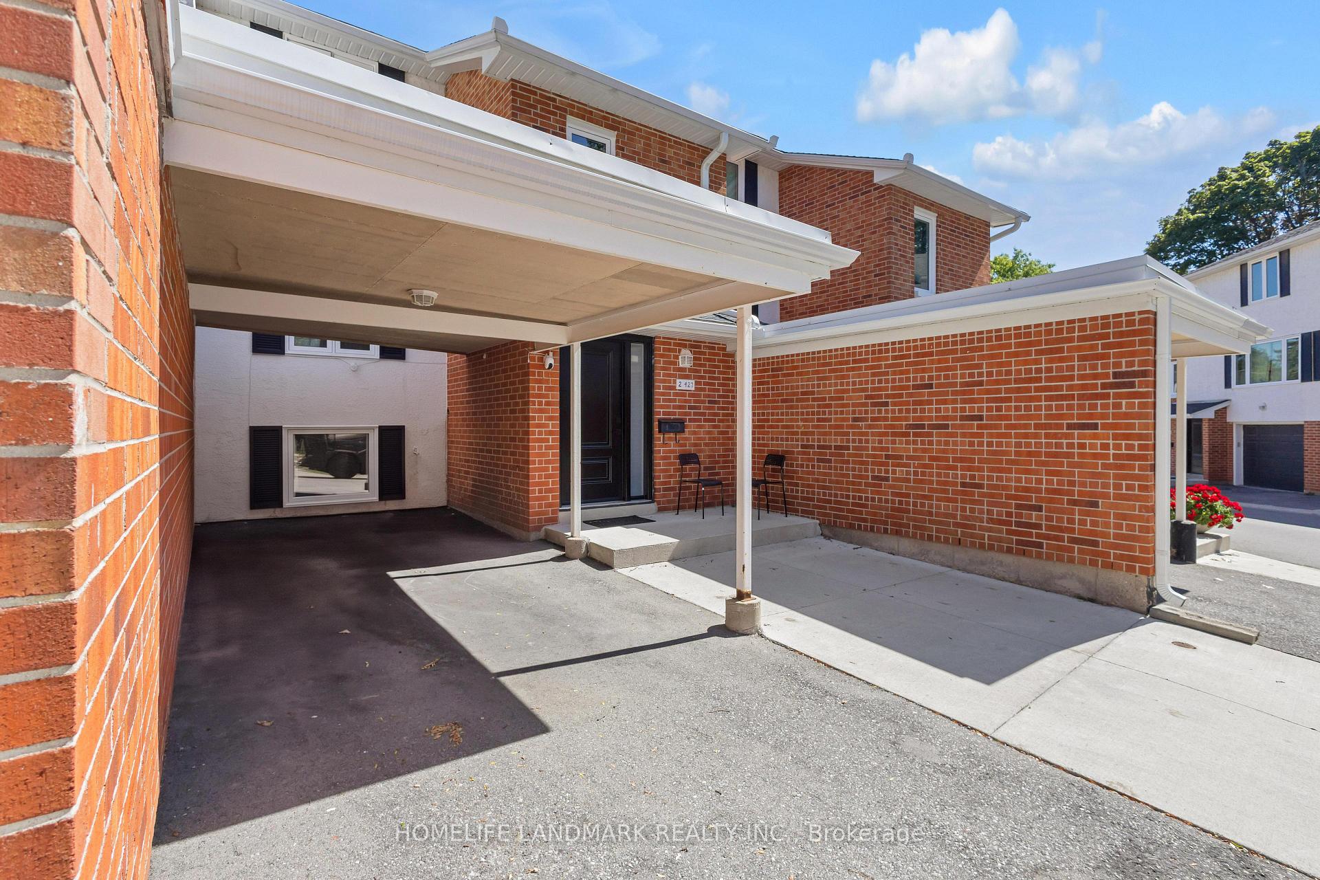 Photo of Unit 2, 427 Keats Way