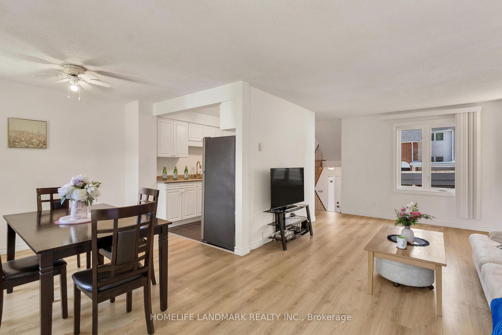 Photo 6 of Unit 2, 427 Keats Way, Waterloo, Beechwood West — HOMEH