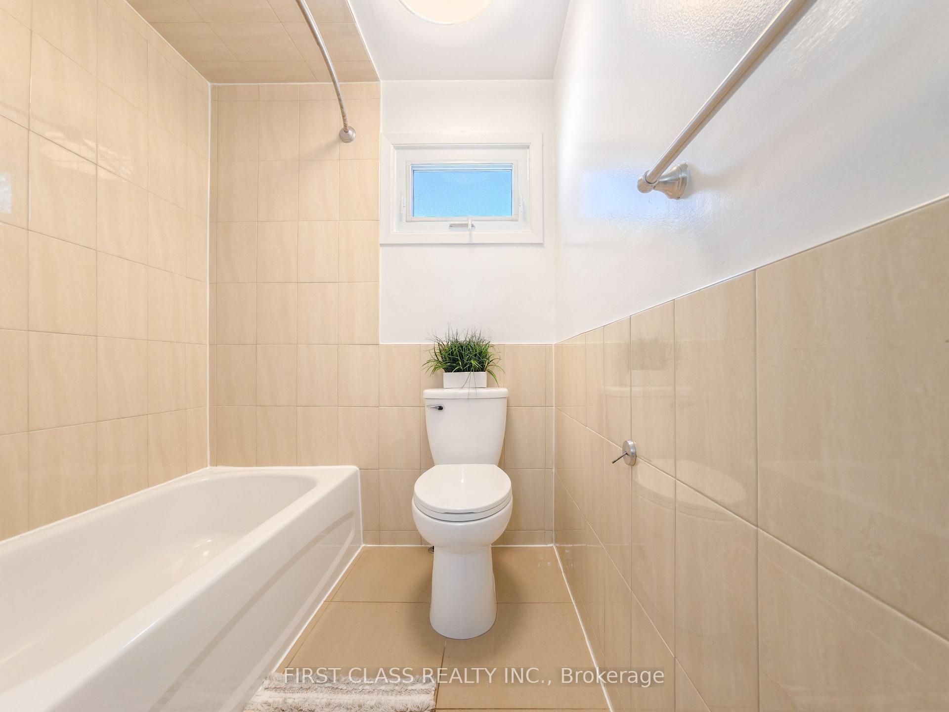 Photo 17 of 62 Muirlands Drive, Scarborough, Milliken — HOMEH