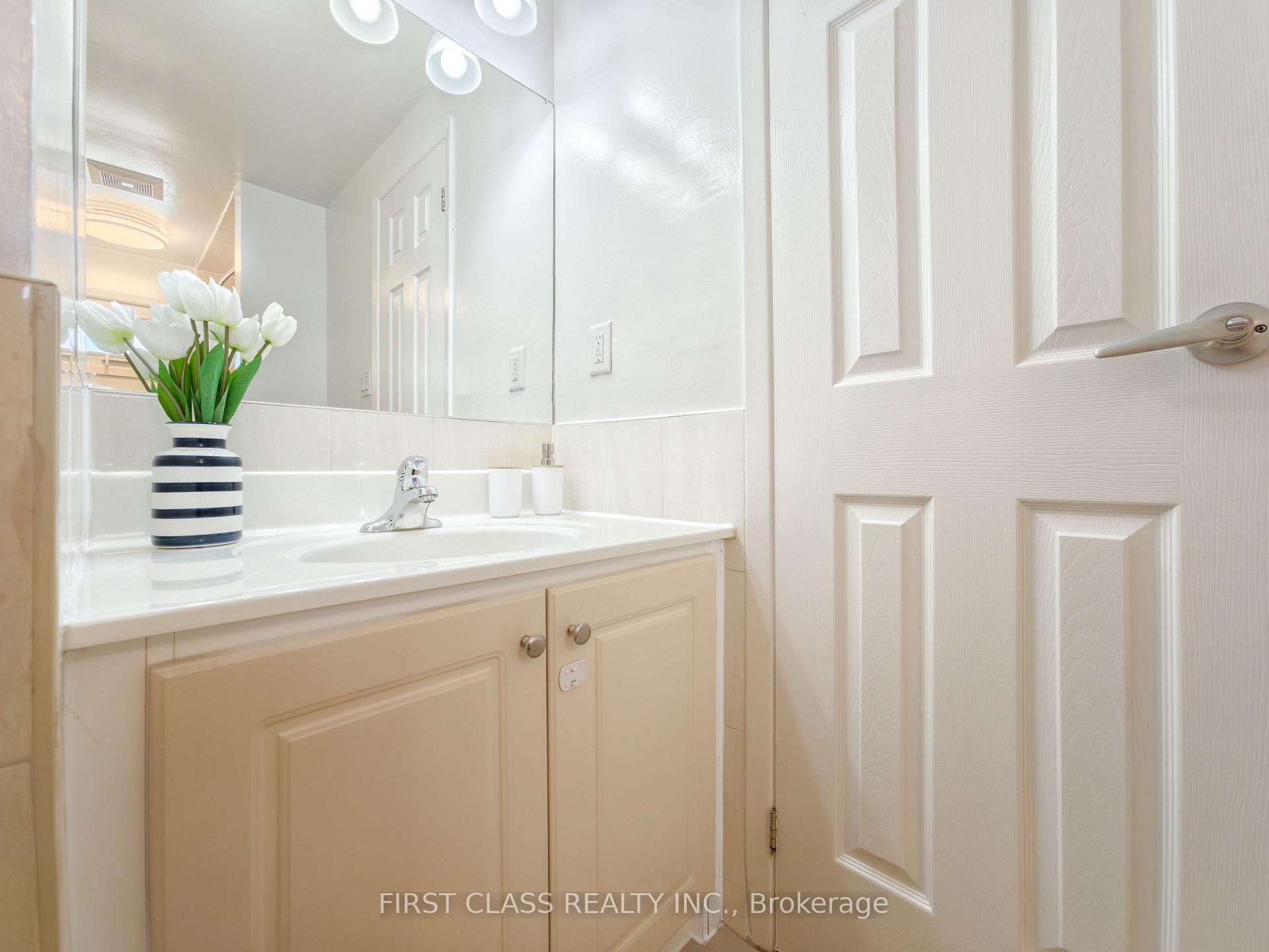 Photo 18 of 62 Muirlands Drive, Scarborough, Milliken — HOMEH