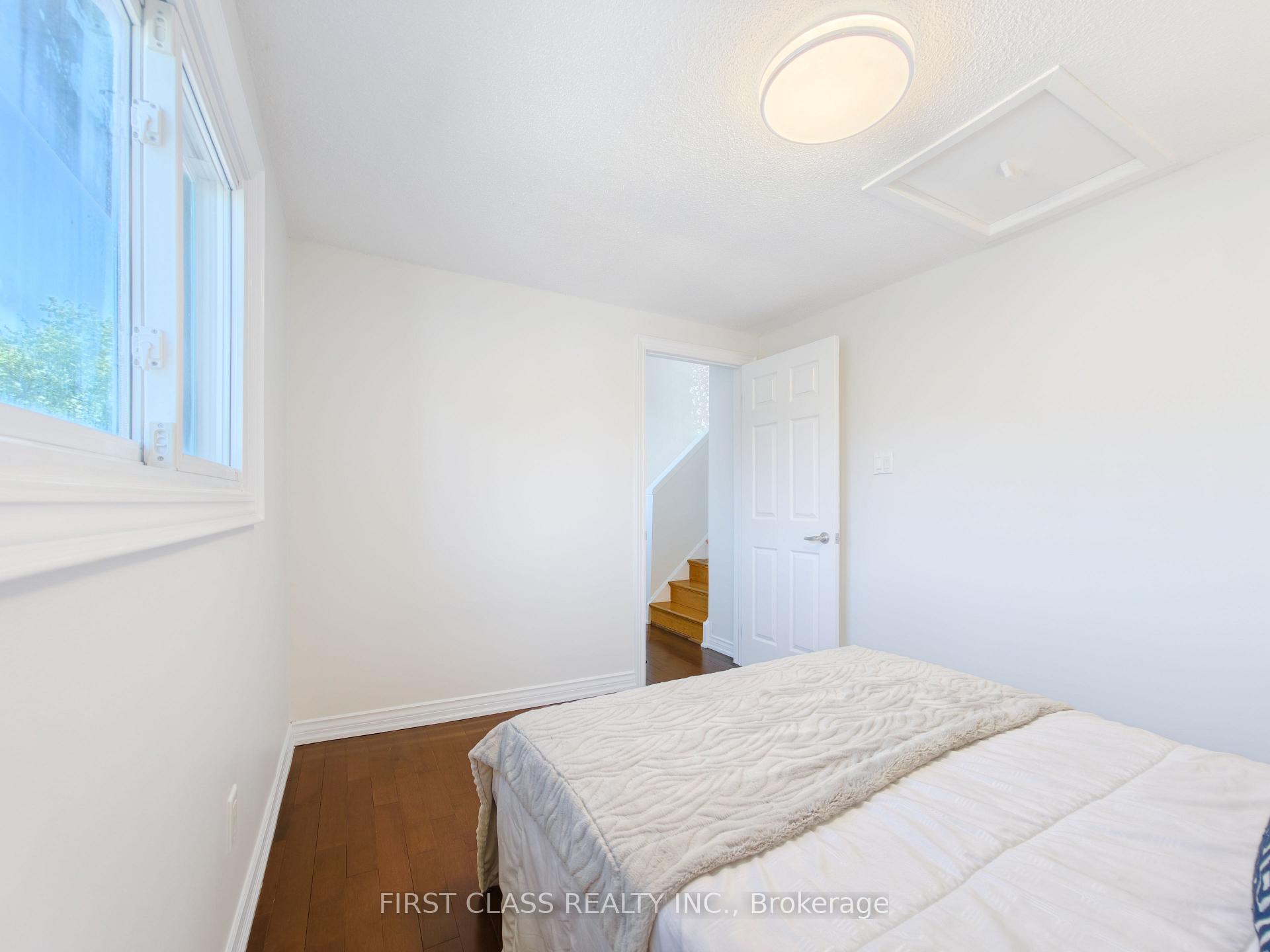 Photo 20 of 62 Muirlands Drive, Scarborough, Milliken — HOMEH