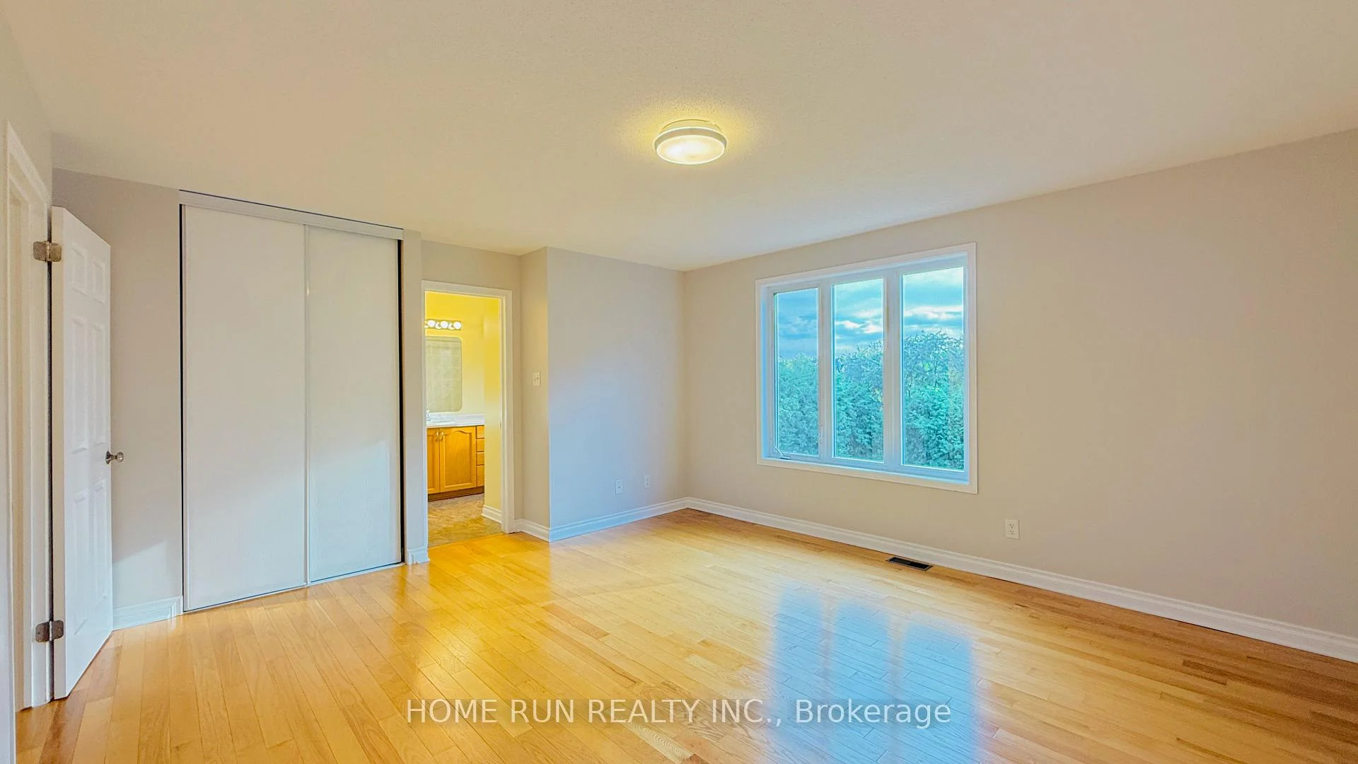 Photo 22 of 41 Brechin Crescent, Ottawa, Kanata - Morgan's Grant/South March — HOMEH
