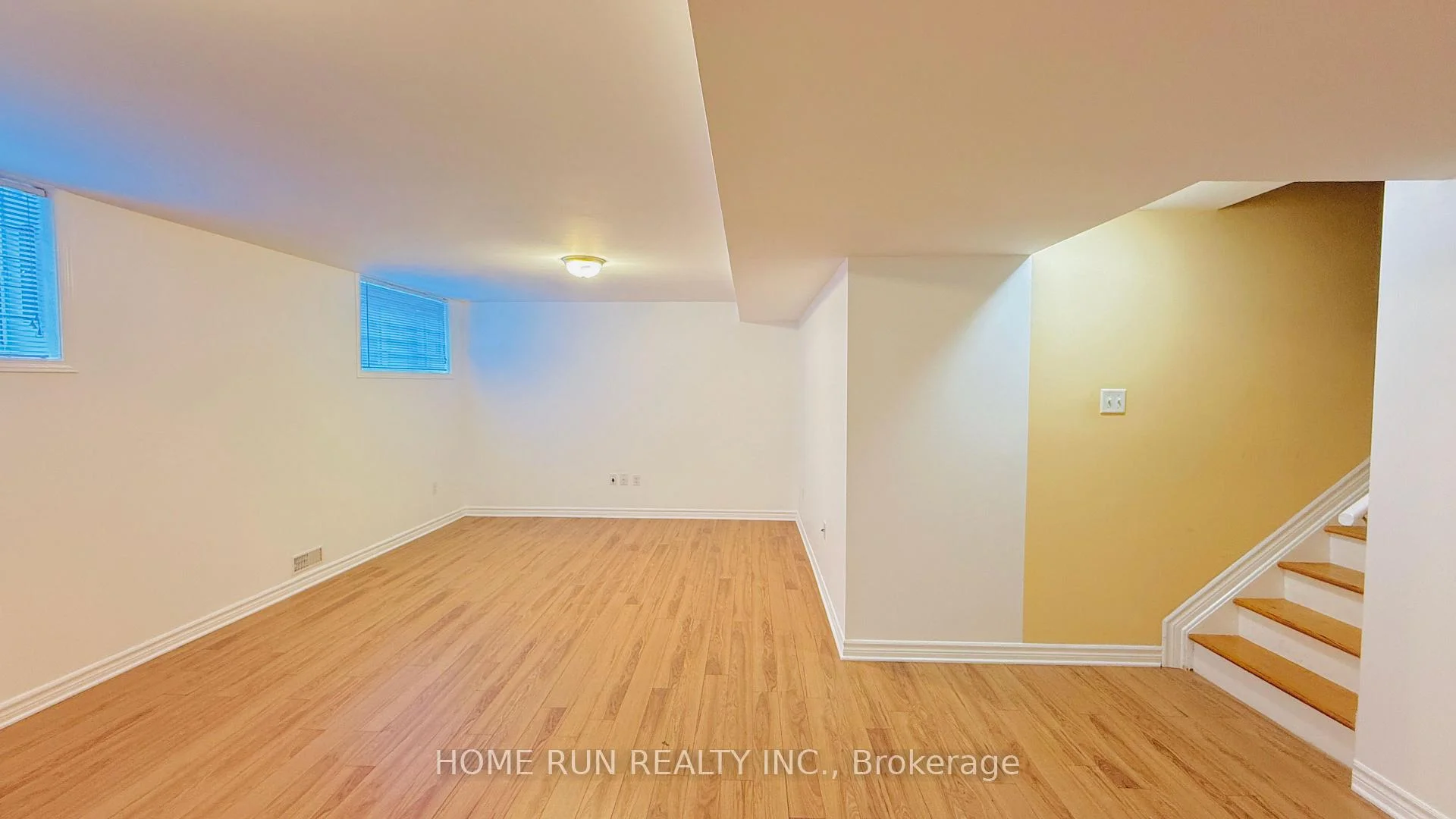 Photo 28 of 41 Brechin Crescent, Ottawa, Kanata - Morgan's Grant/South March — HOMEH