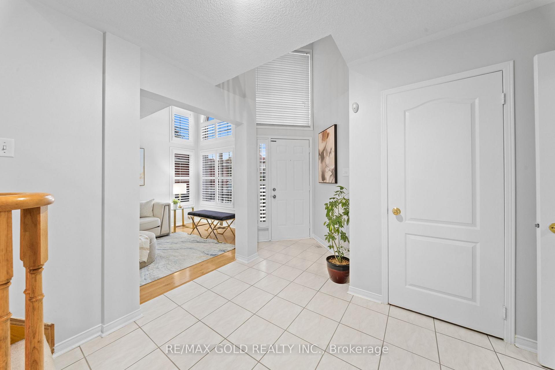 Photo 5 of 9 Squirreltail Way, Brampton, Sandringham-Wellington — HOMEH