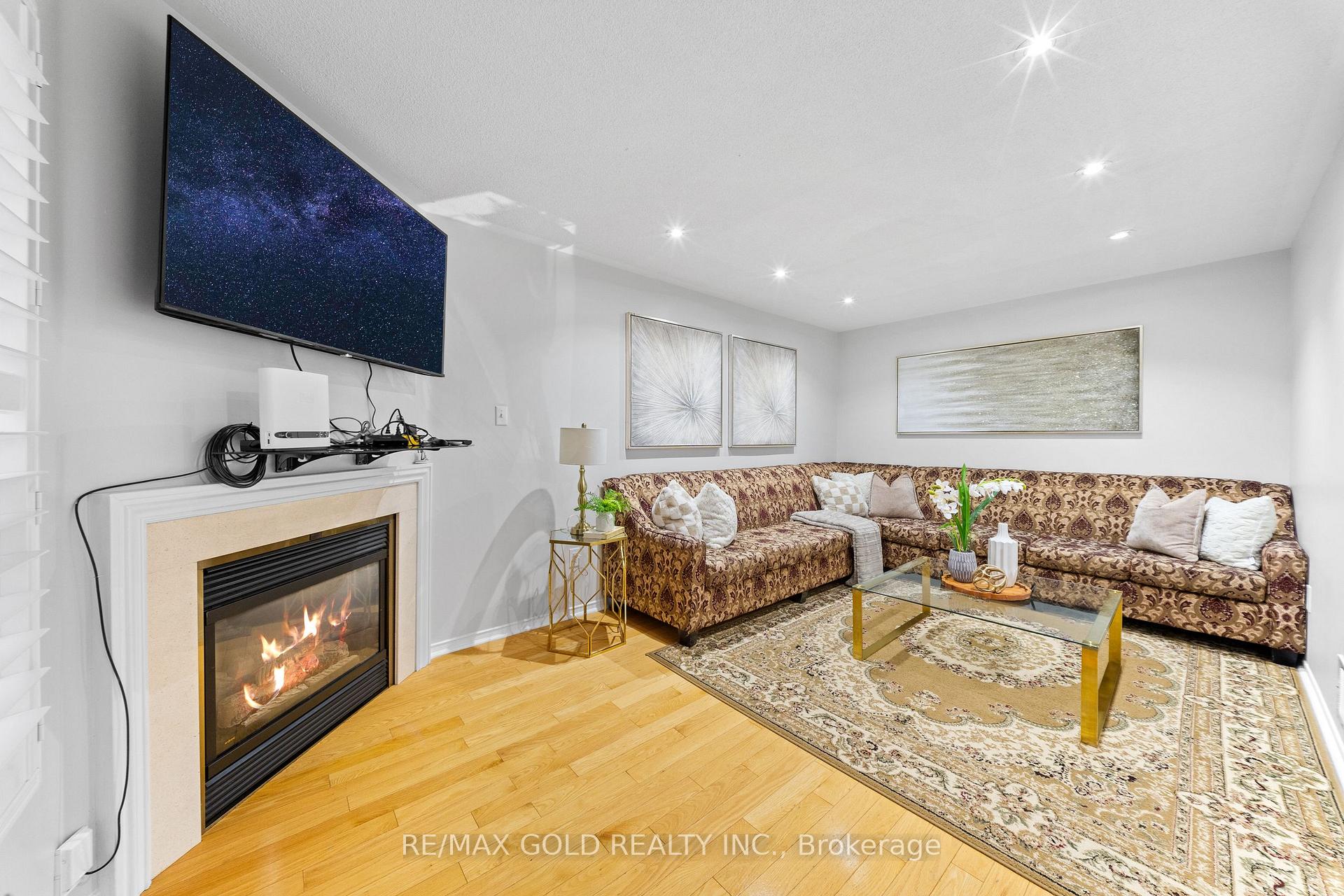 Photo 18 of 9 Squirreltail Way, Brampton, Sandringham-Wellington — HOMEH