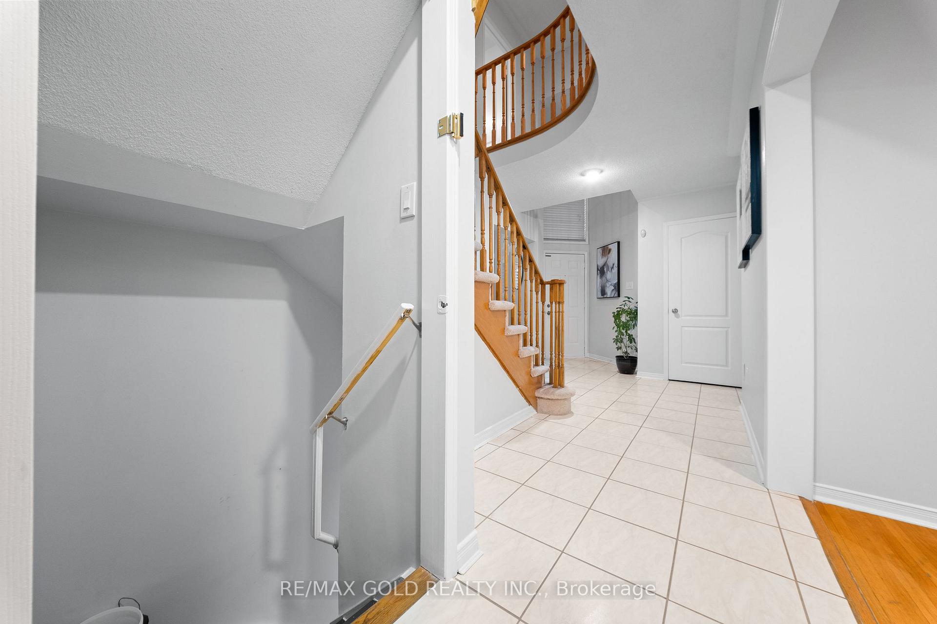 Photo 20 of 9 Squirreltail Way, Brampton, Sandringham-Wellington — HOMEH