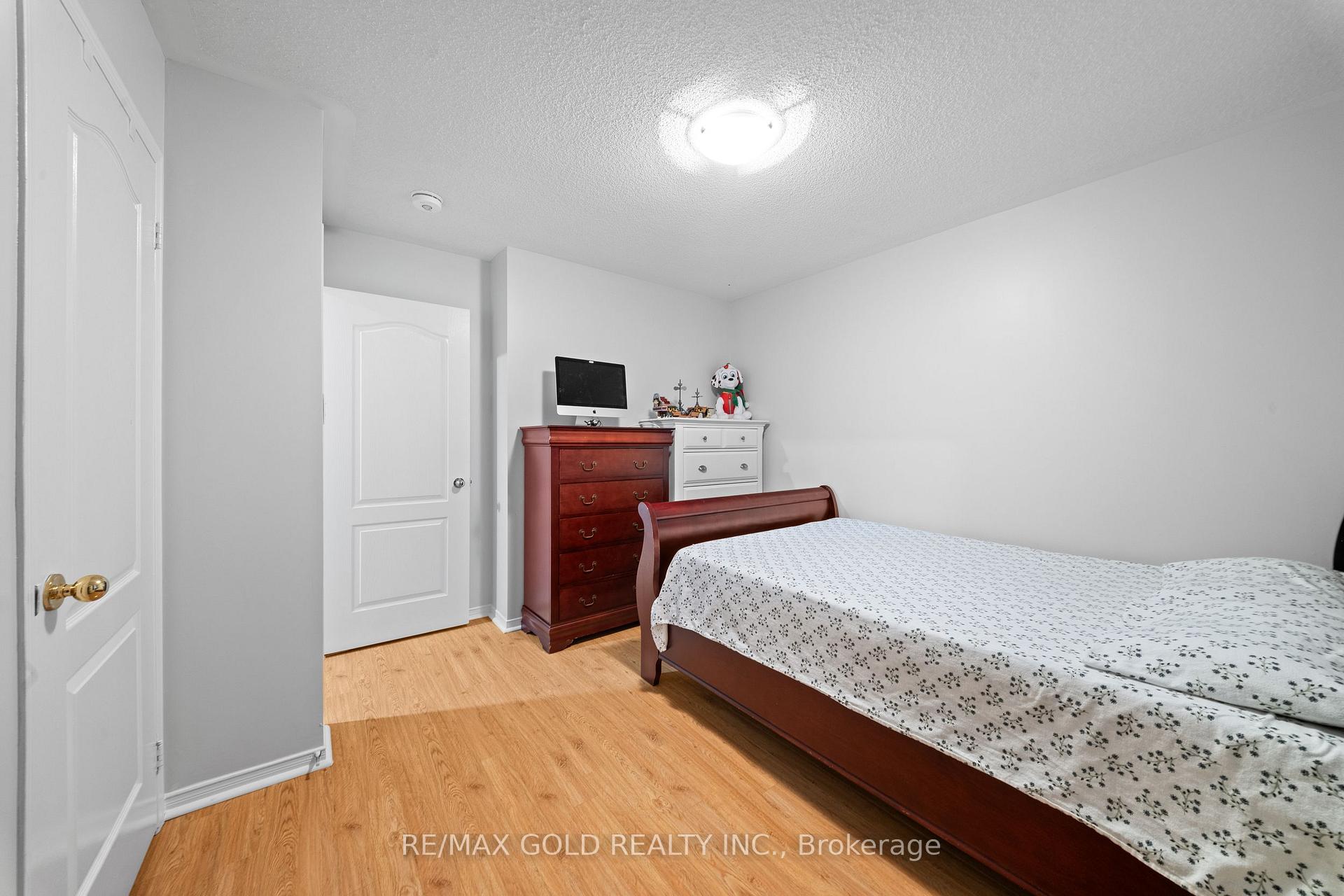 Photo 35 of 9 Squirreltail Way, Brampton, Sandringham-Wellington — HOMEH