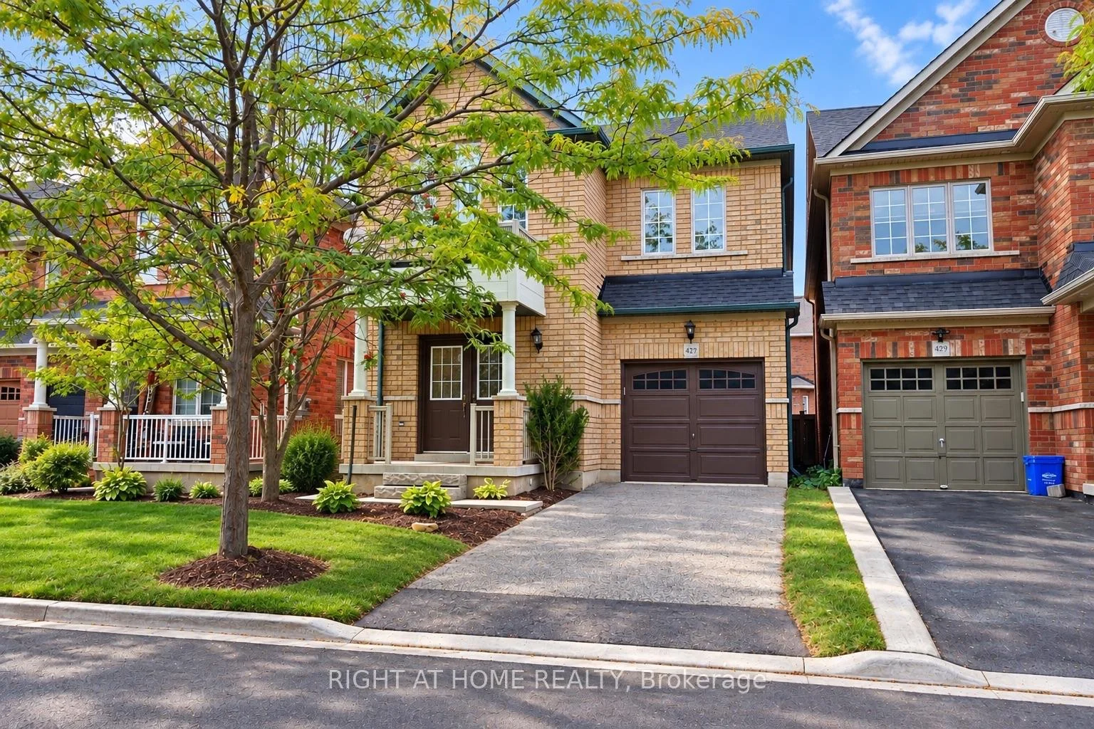 Photo of 427 Chandler Crescent