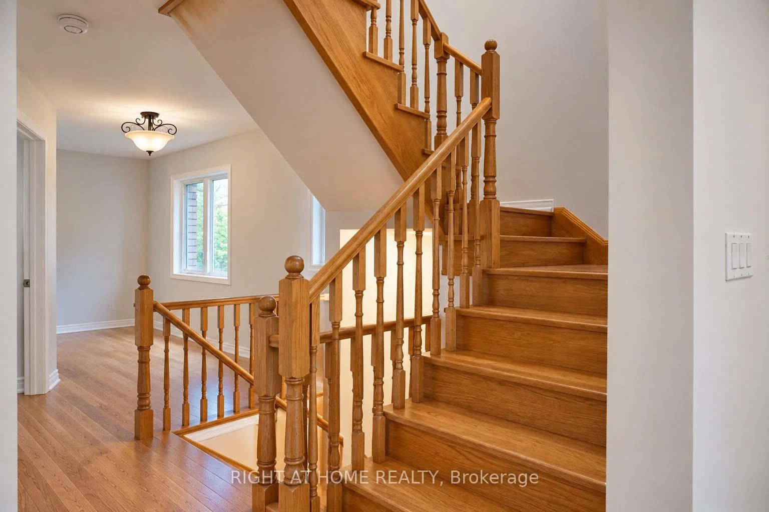 Photo 30 of 427 Chandler Crescent, Milton, Scott — HOMEH