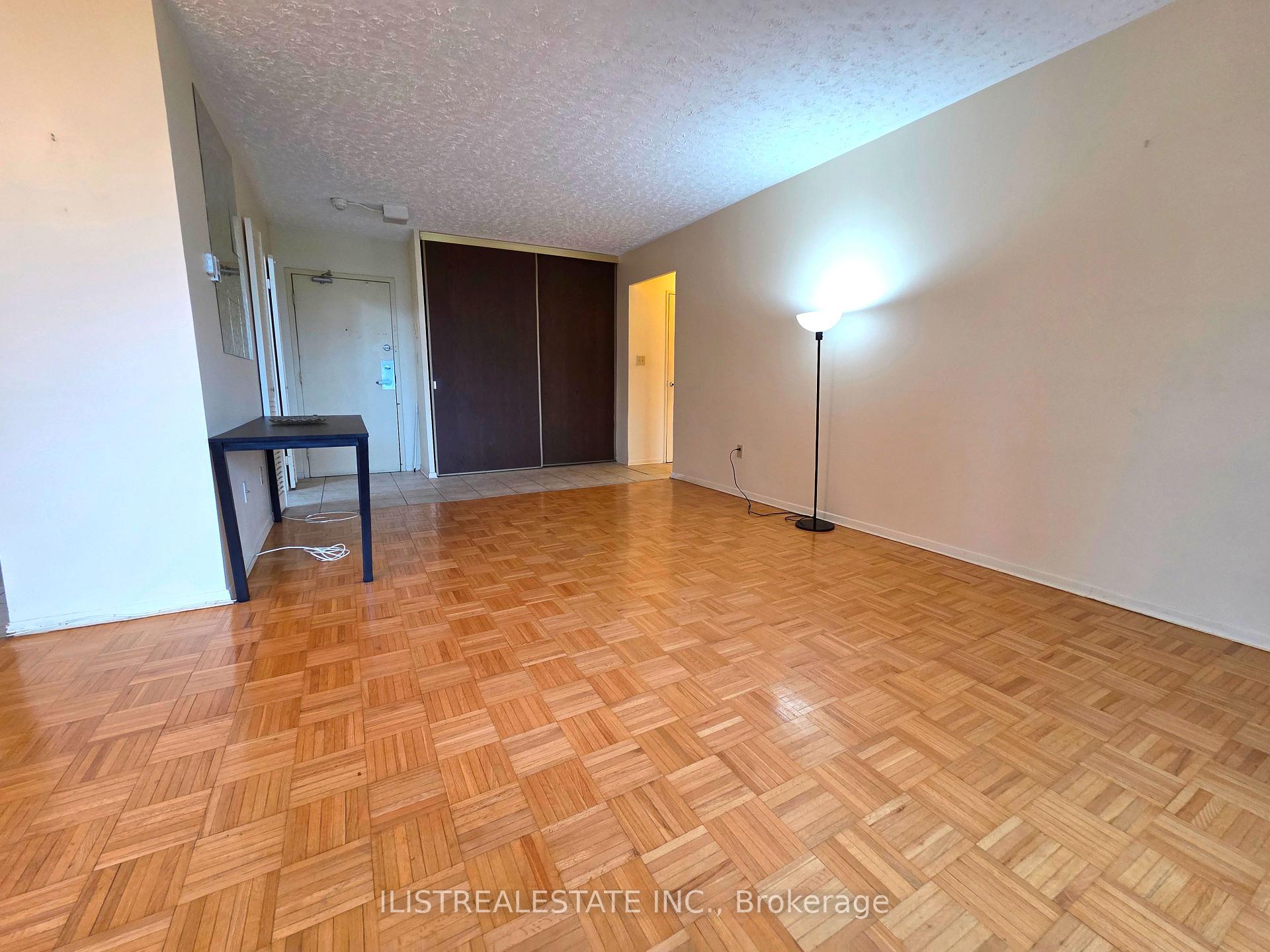 Photo 6 of Unit 407, 5 Massey Square, Toronto, Crescent Town — HOMEH