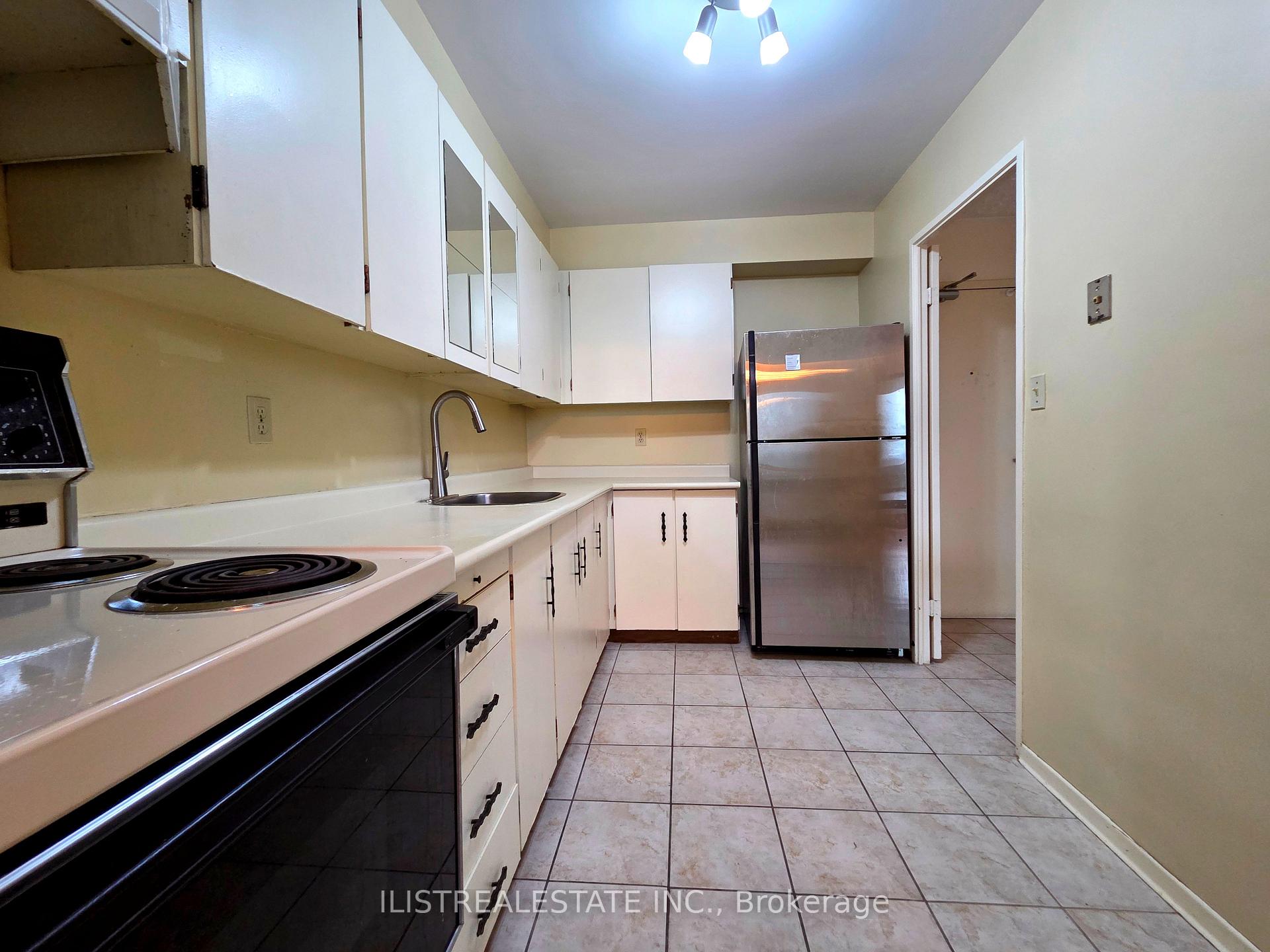 Photo 7 of Unit 407, 5 Massey Square, Toronto, Crescent Town — HOMEH