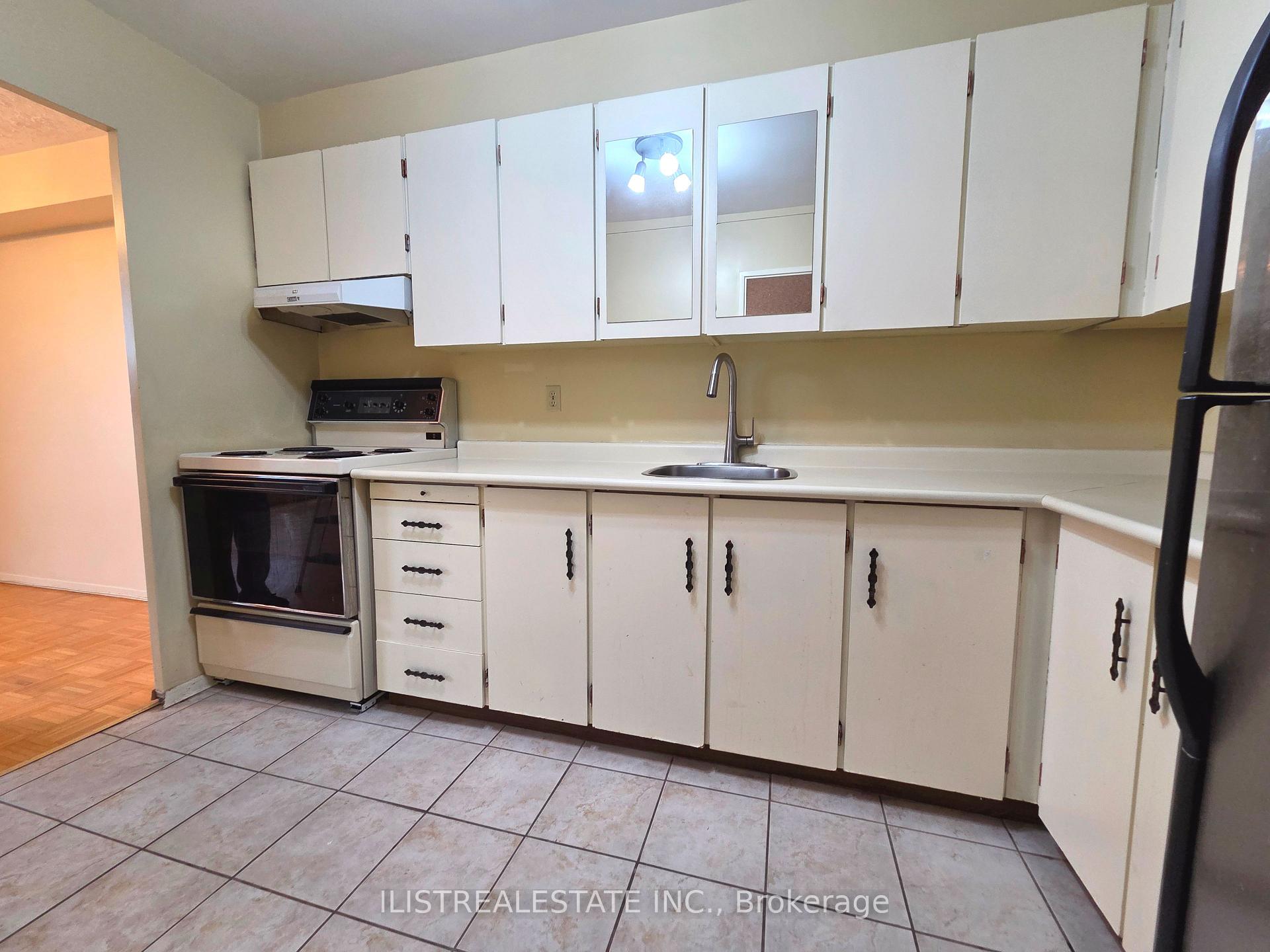 Photo 8 of Unit 407, 5 Massey Square, Toronto, Crescent Town — HOMEH