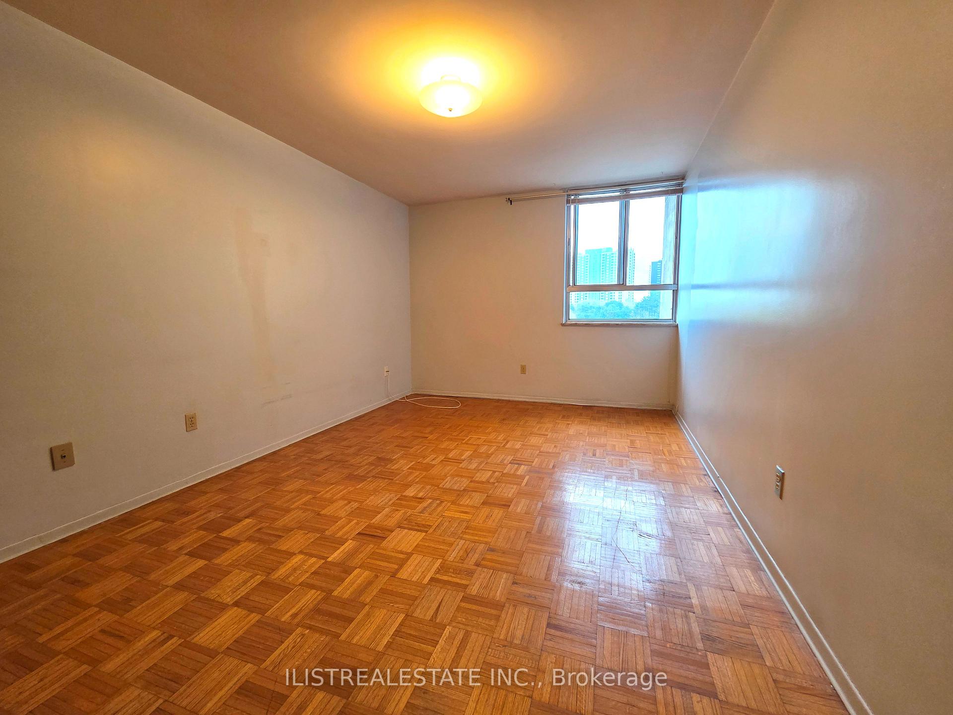 Photo 10 of Unit 407, 5 Massey Square, Toronto, Crescent Town — HOMEH