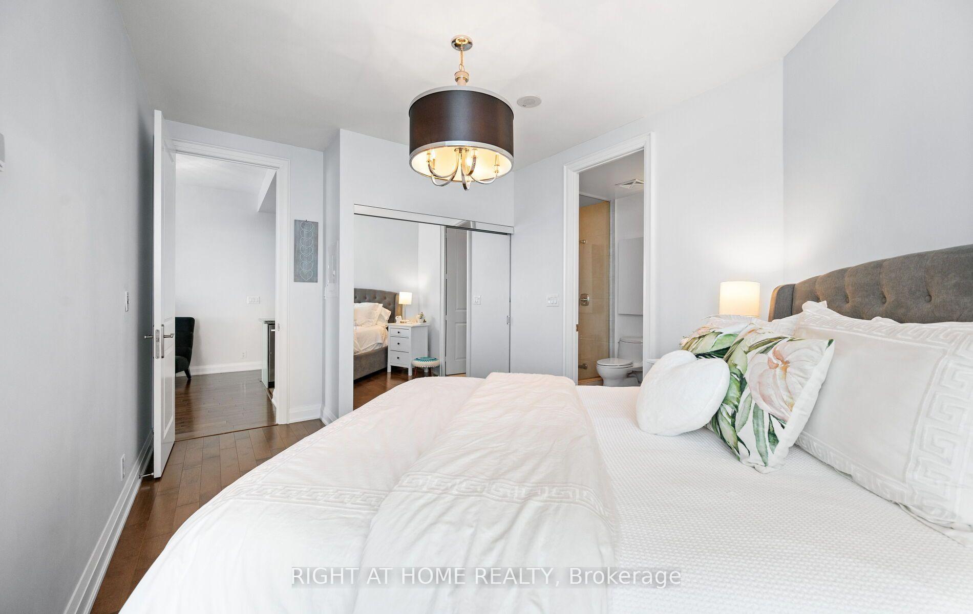 Photo 18 of Unit 4902 LPH, 50 Absolute Avenue, Mississauga, City Centre — HOMEH