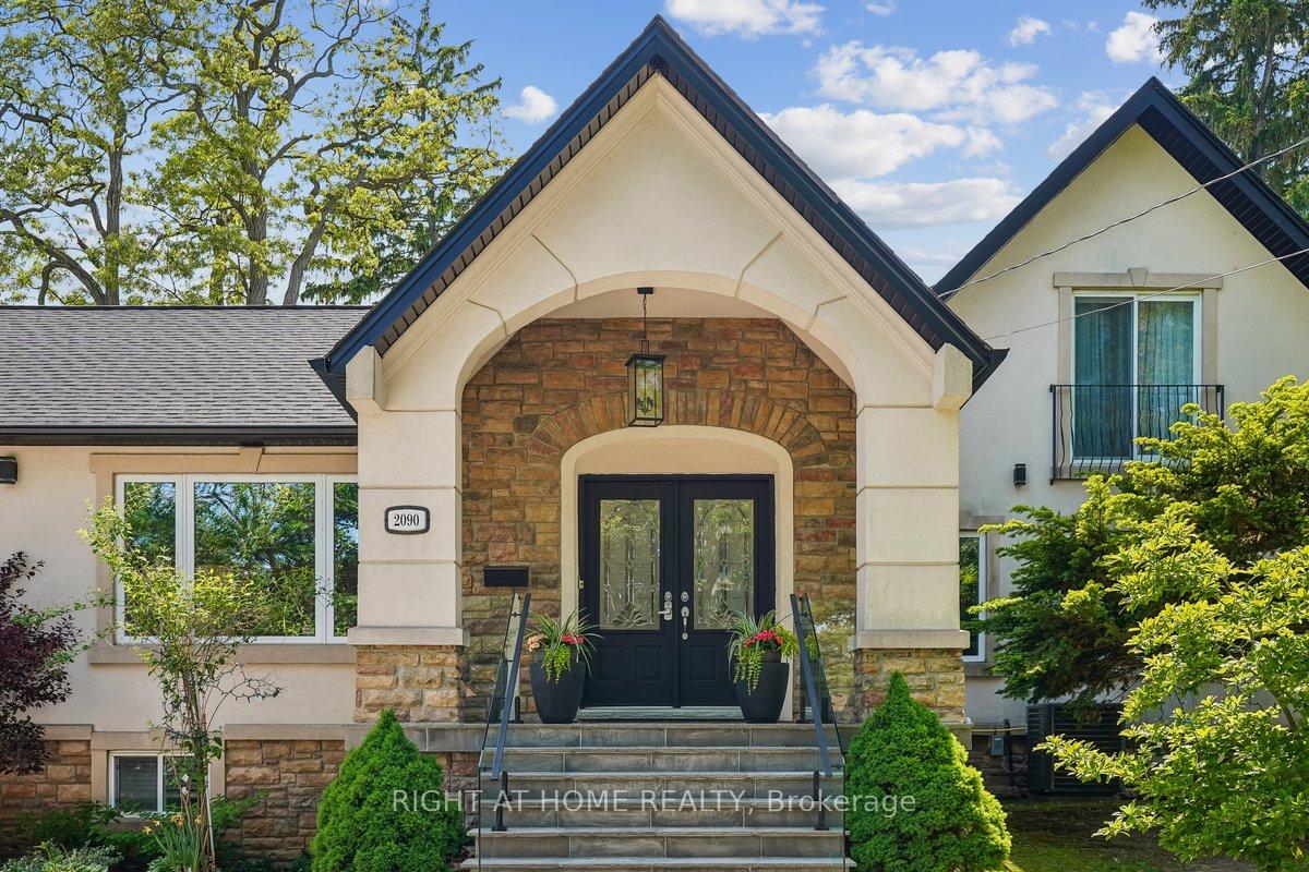Photo 1 of 2090 Stonehouse Crescent, Mississauga, Sheridan — HOMEH