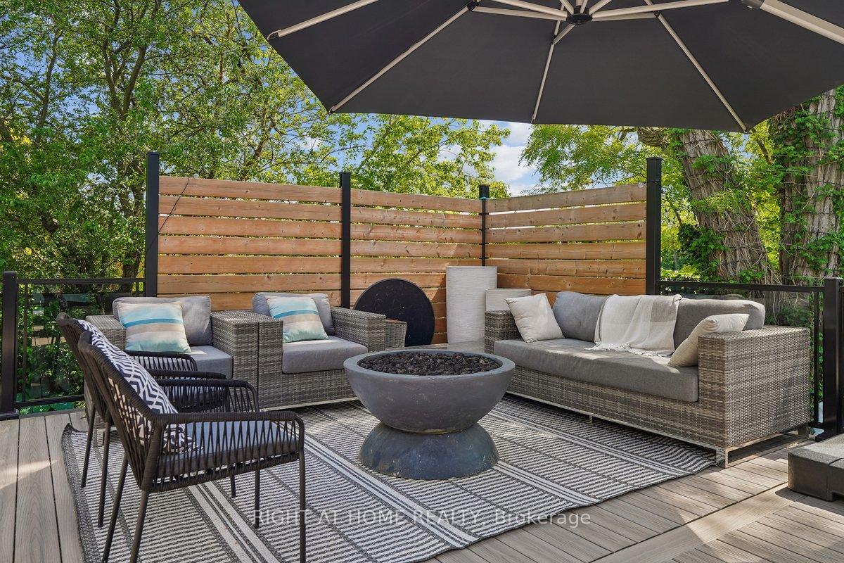 Photo 24 of 2090 Stonehouse Crescent, Mississauga, Sheridan — HOMEH