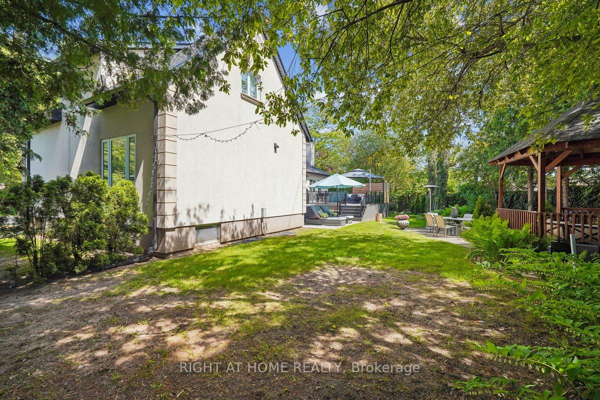Photo 27 of 2090 Stonehouse Crescent, Mississauga, Sheridan — HOMEH