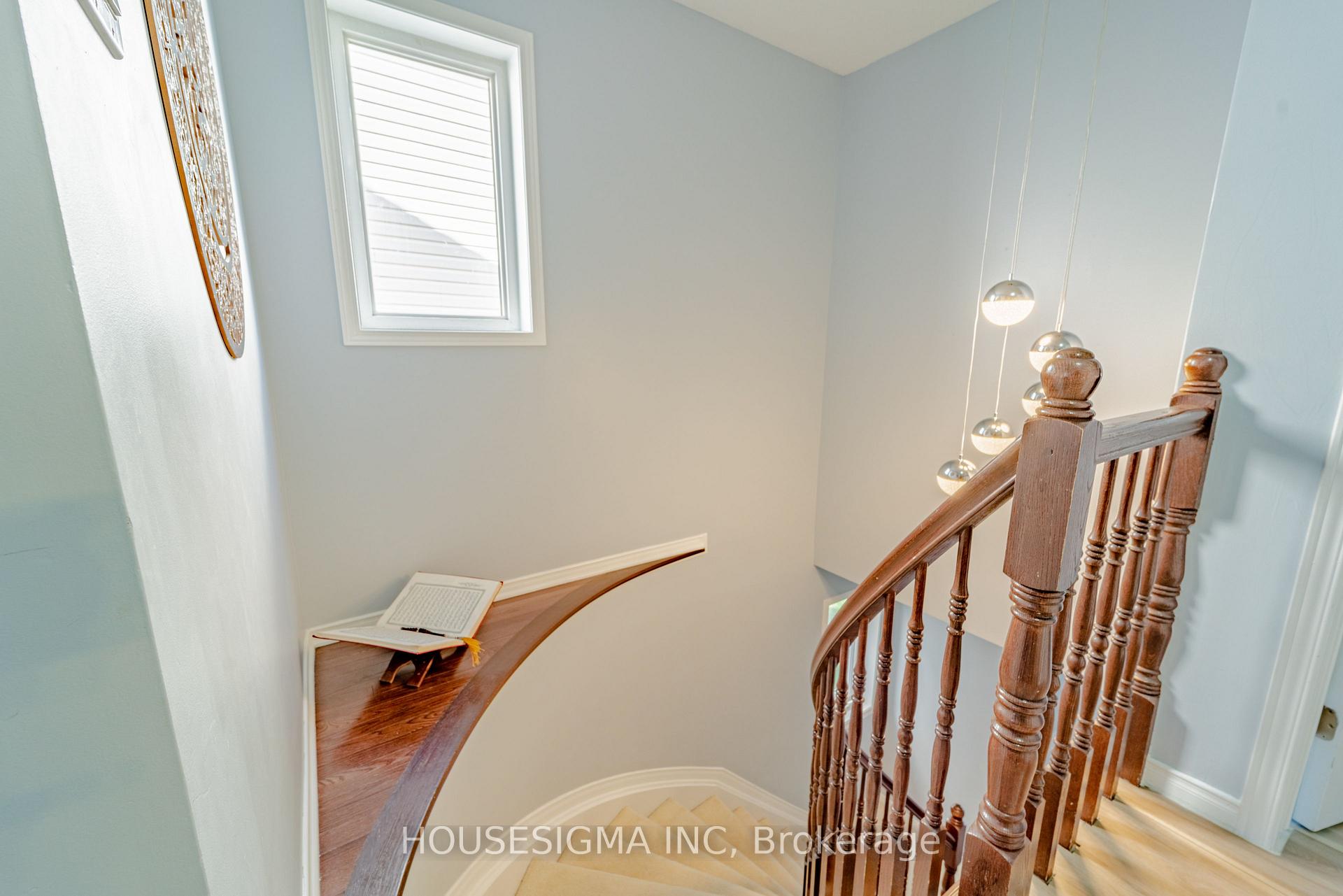 Photo 18 of 407 Dusk Private, Ottawa, Fallingbrook/Gardenway South — HOMEH