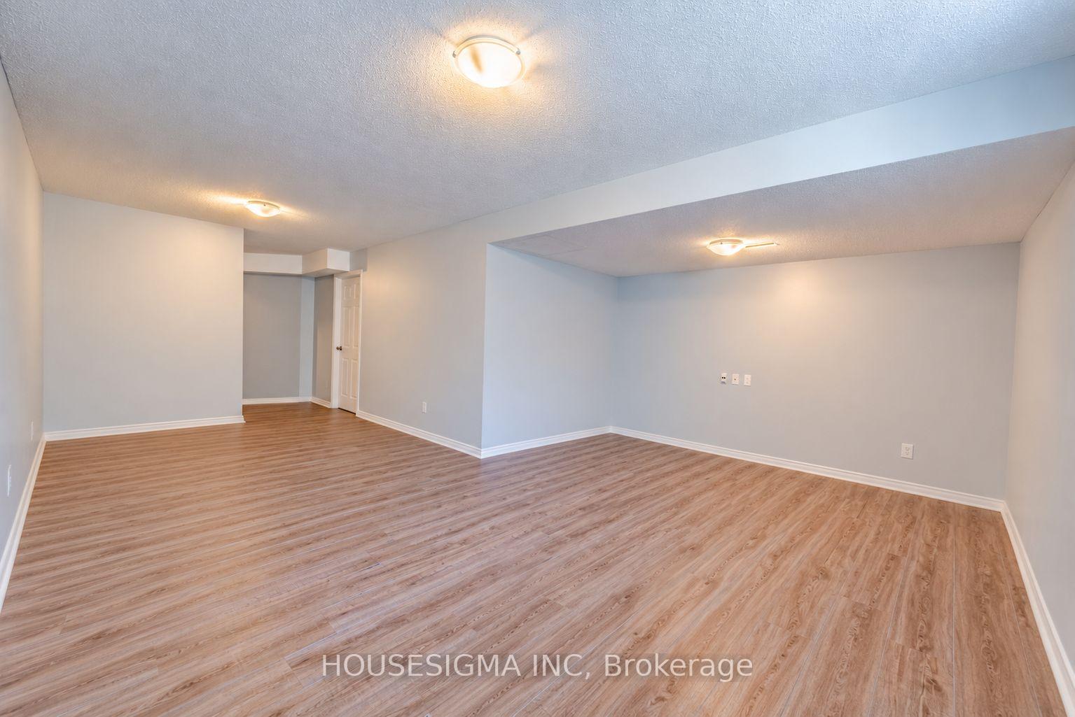 Photo 35 of 407 Dusk Private, Ottawa, Fallingbrook/Gardenway South — HOMEH