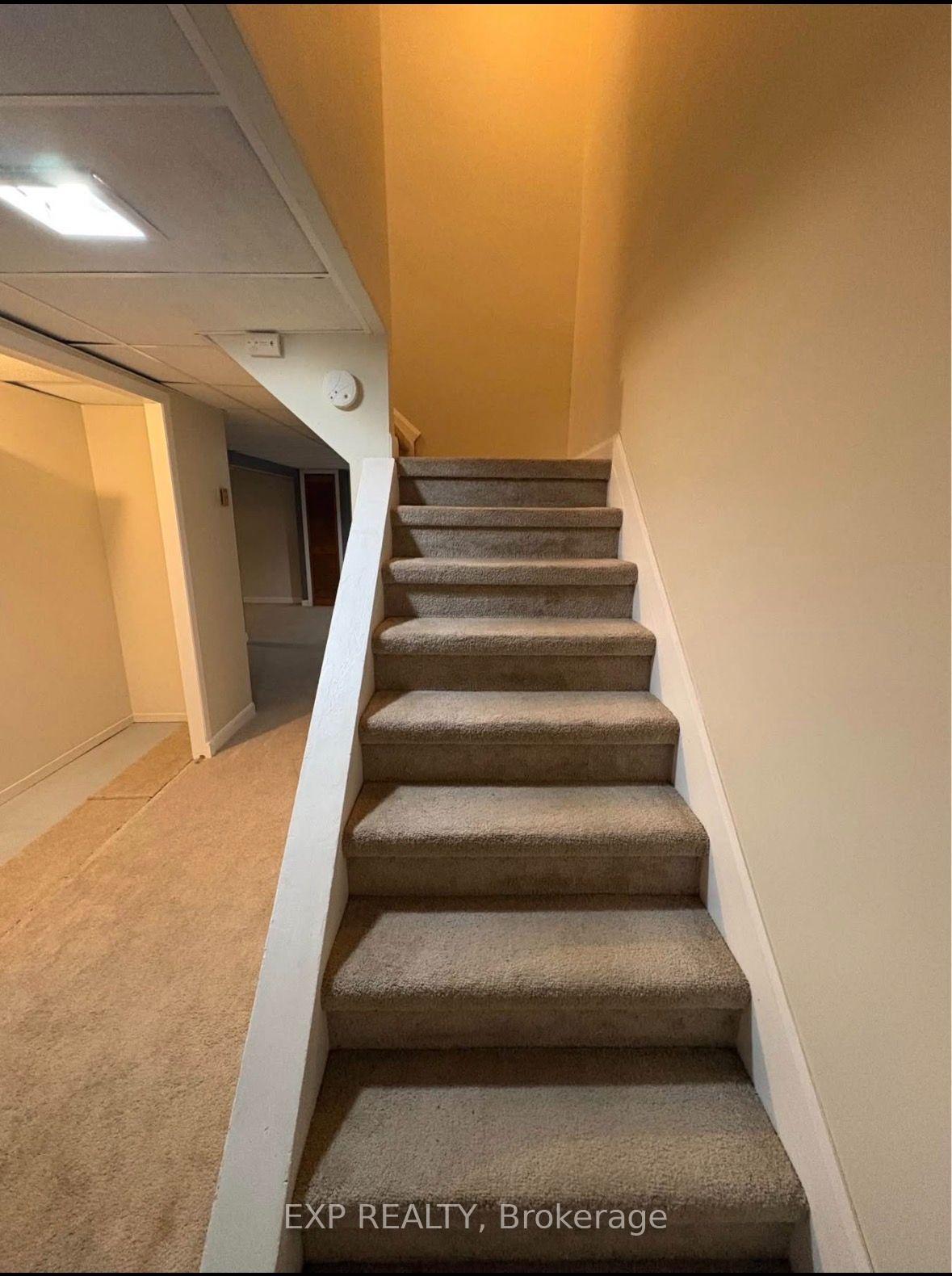Photo 17 of Unit C, 24 Arnold Drive, Ottawa, Arbeatha Park — HOMEH