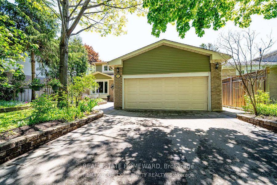 Photo 2 of 27 Drumern Crescent, Richmond Hill, North Richvale — HOMEH