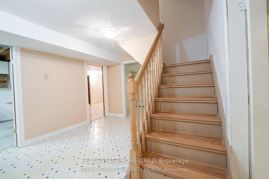 Photo 37 of 27 Drumern Crescent, Richmond Hill, North Richvale — HOMEH