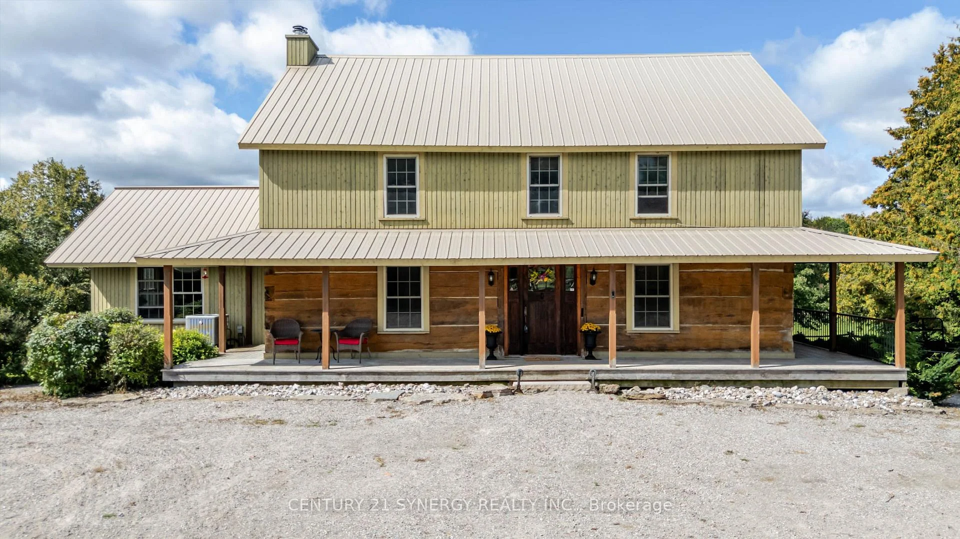 Photo of 1545 Rideau Ferry Road
