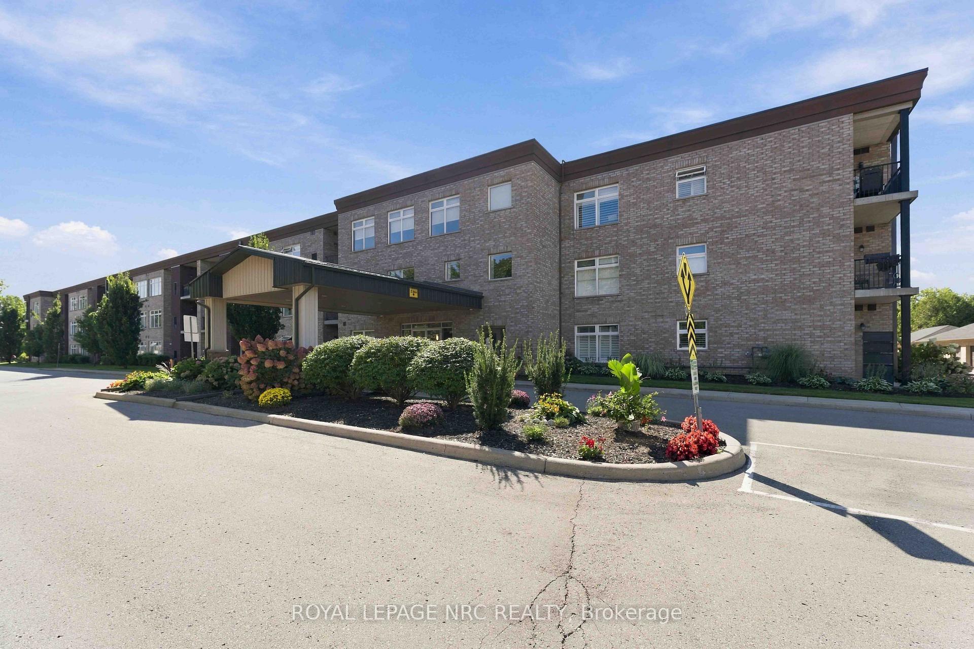 Front of Unit 312, 4644 Pettit Avenue