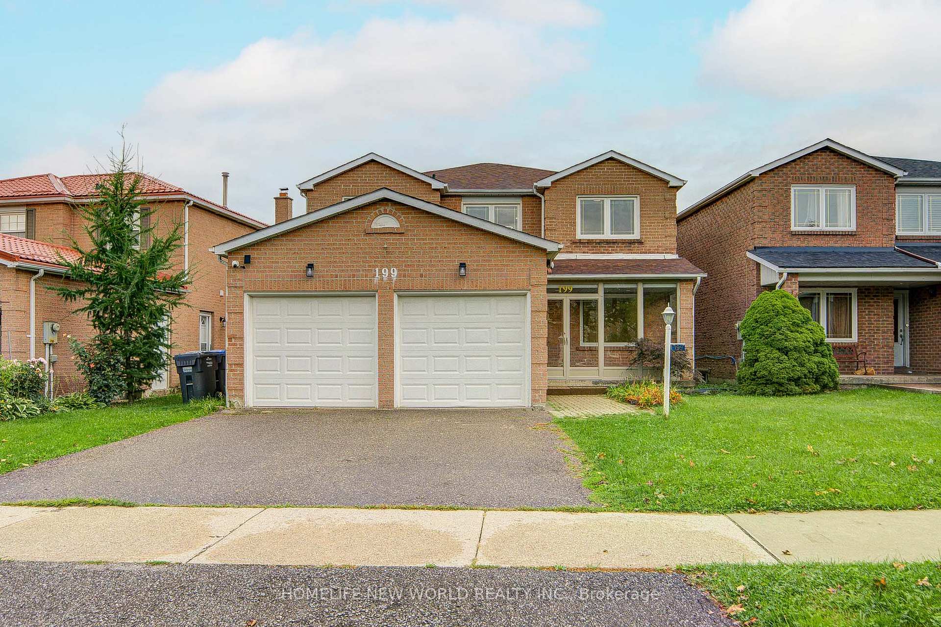 Photo 1 of 199 Harrowsmith Drive W, Mississauga, Hurontario — HOMEH