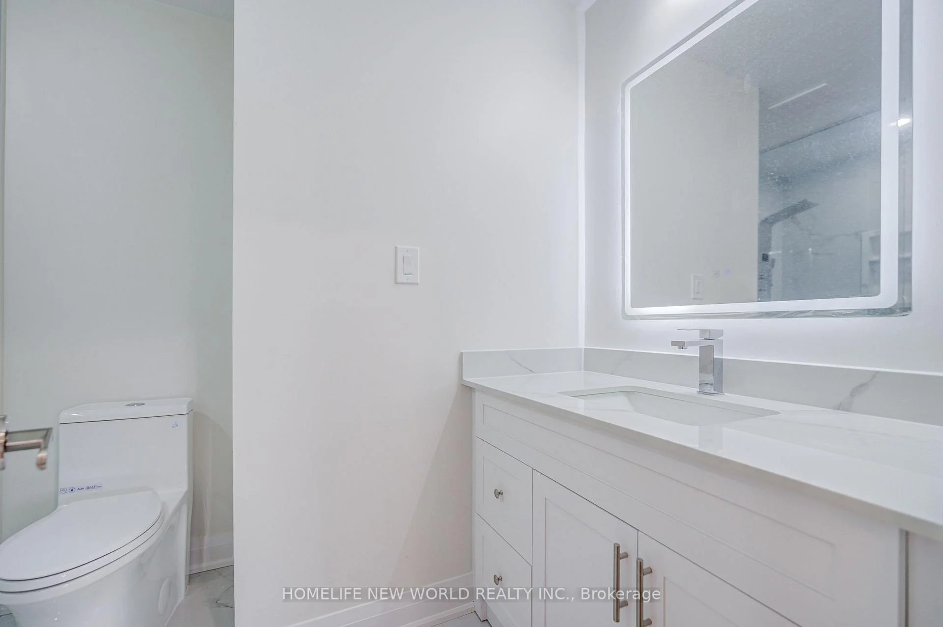 Photo 66 of 199 Harrowsmith Drive W, Mississauga, Hurontario — HOMEH