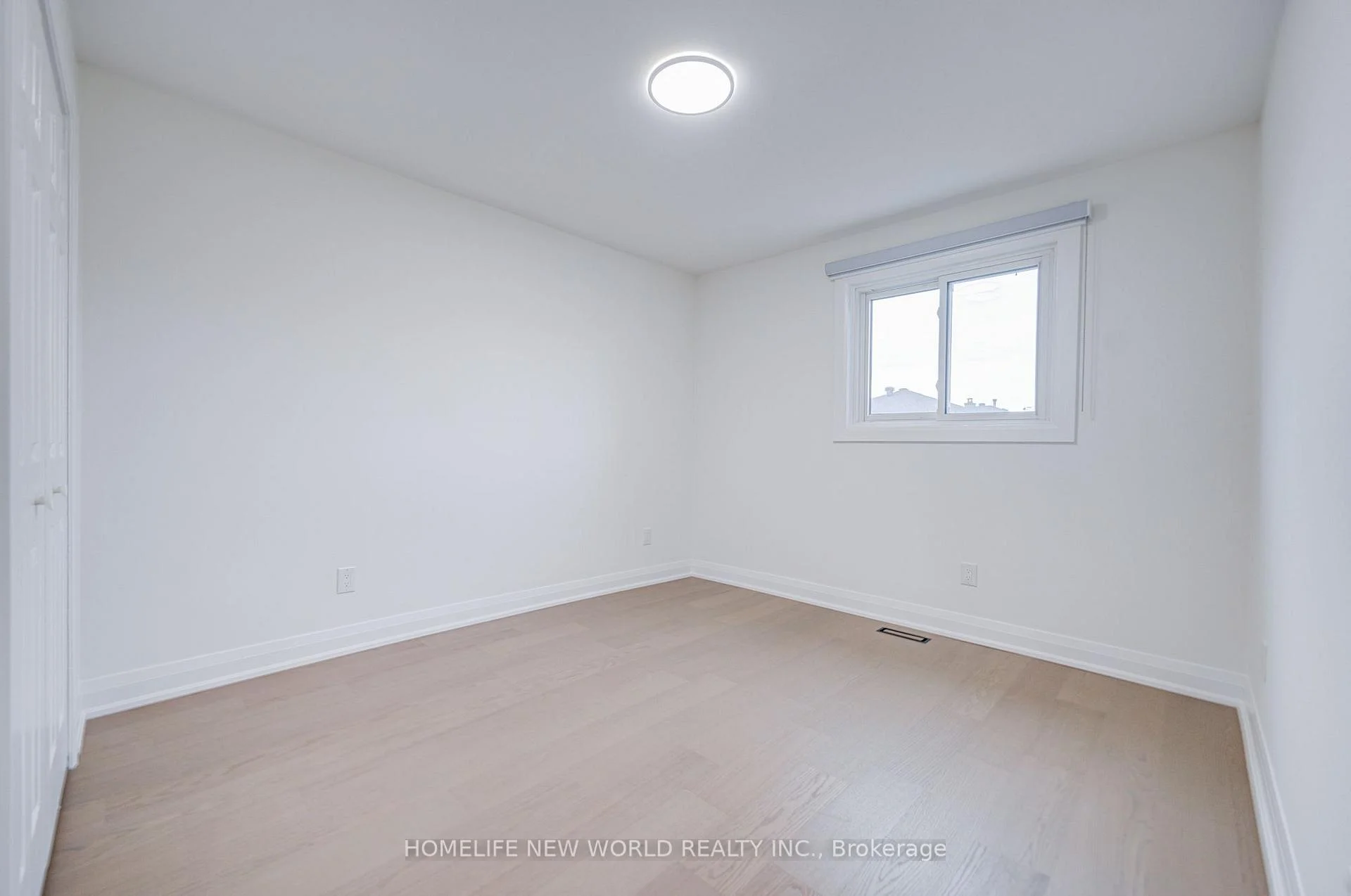 Photo 69 of 199 Harrowsmith Drive W, Mississauga, Hurontario — HOMEH