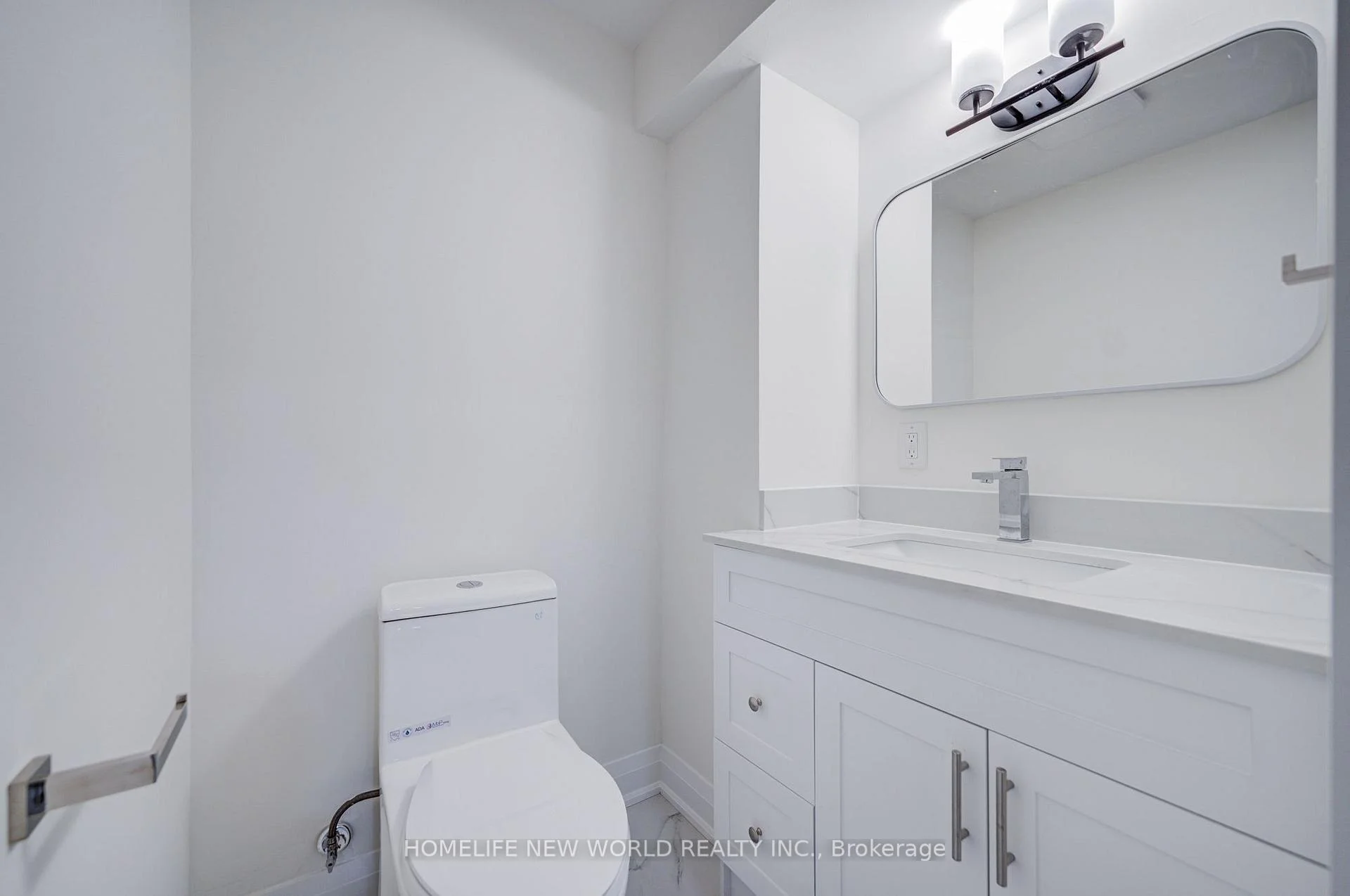 Photo 90 of 199 Harrowsmith Drive W, Mississauga, Hurontario — HOMEH