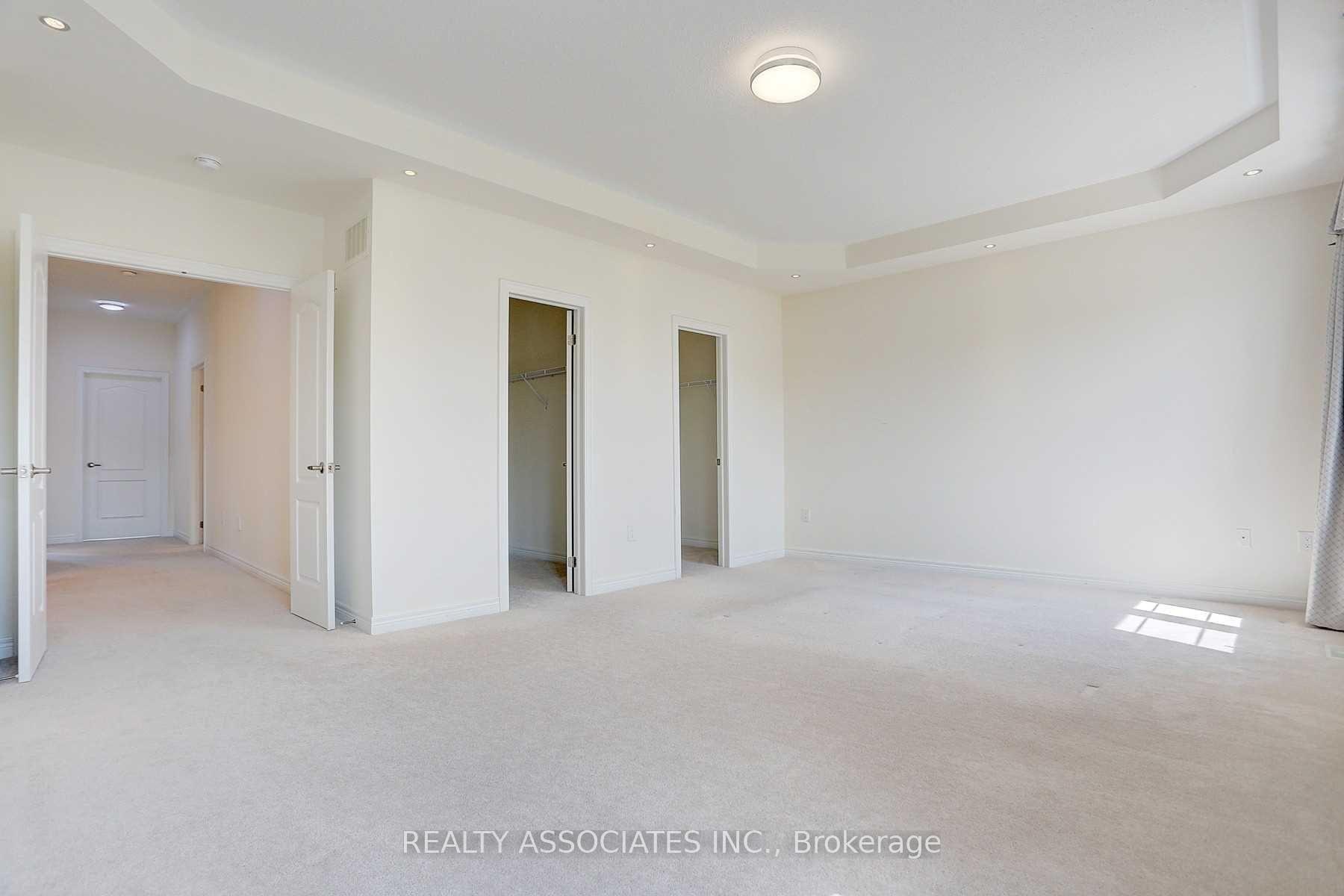 Photo 25 of 153 Roy Harper Avenue, Aurora, Rural Aurora — HOMEH