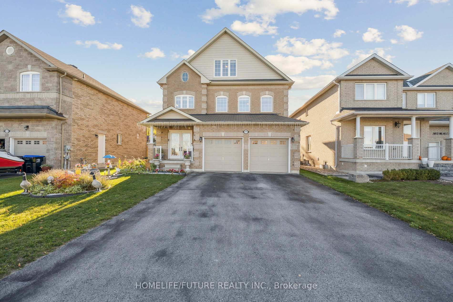 Photo 2 of 2048 Mcneil Street, Innisfil, Alcona — HOMEH
