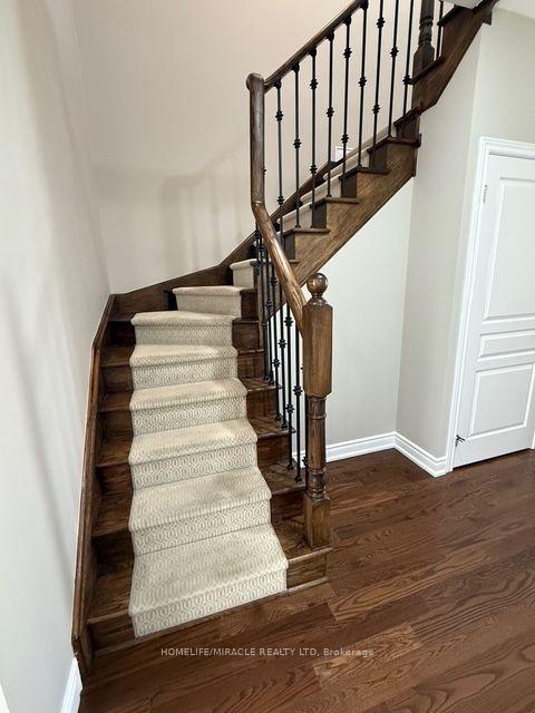 Photo 19 of 48 Pendulum Circle, Brampton, Sandringham-Wellington — HOMEH