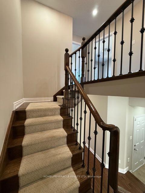 Photo 20 of 48 Pendulum Circle, Brampton, Sandringham-Wellington — HOMEH